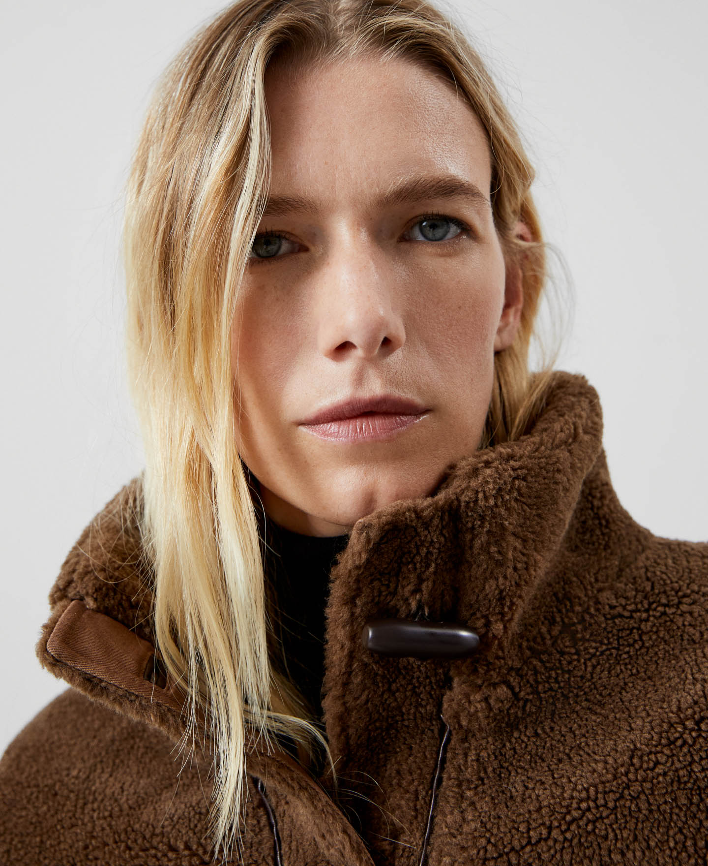 Recycled polyester jacket image number 4
