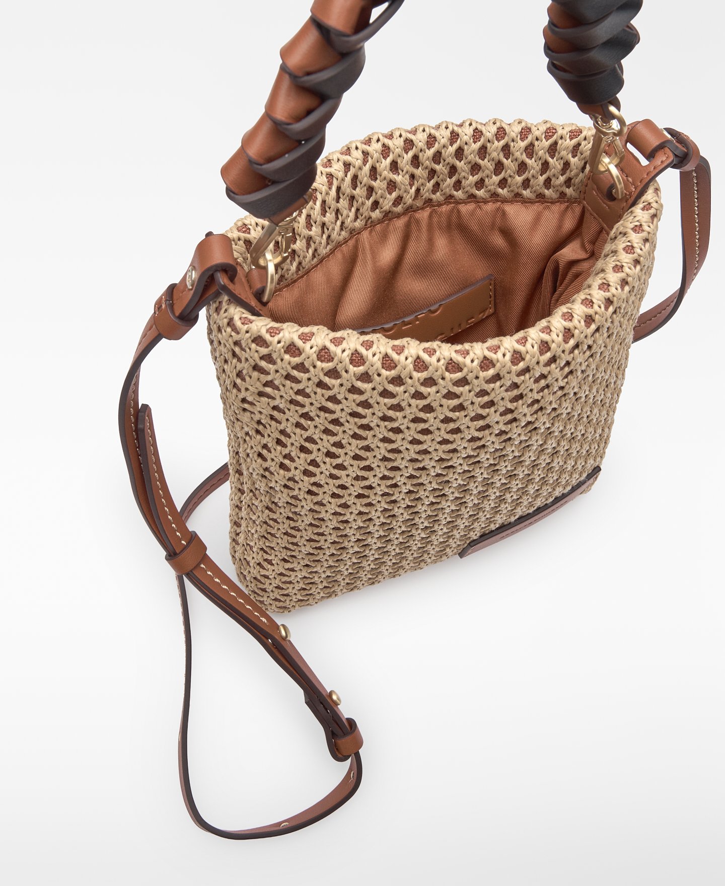 Raffia texture flat bag image number 3