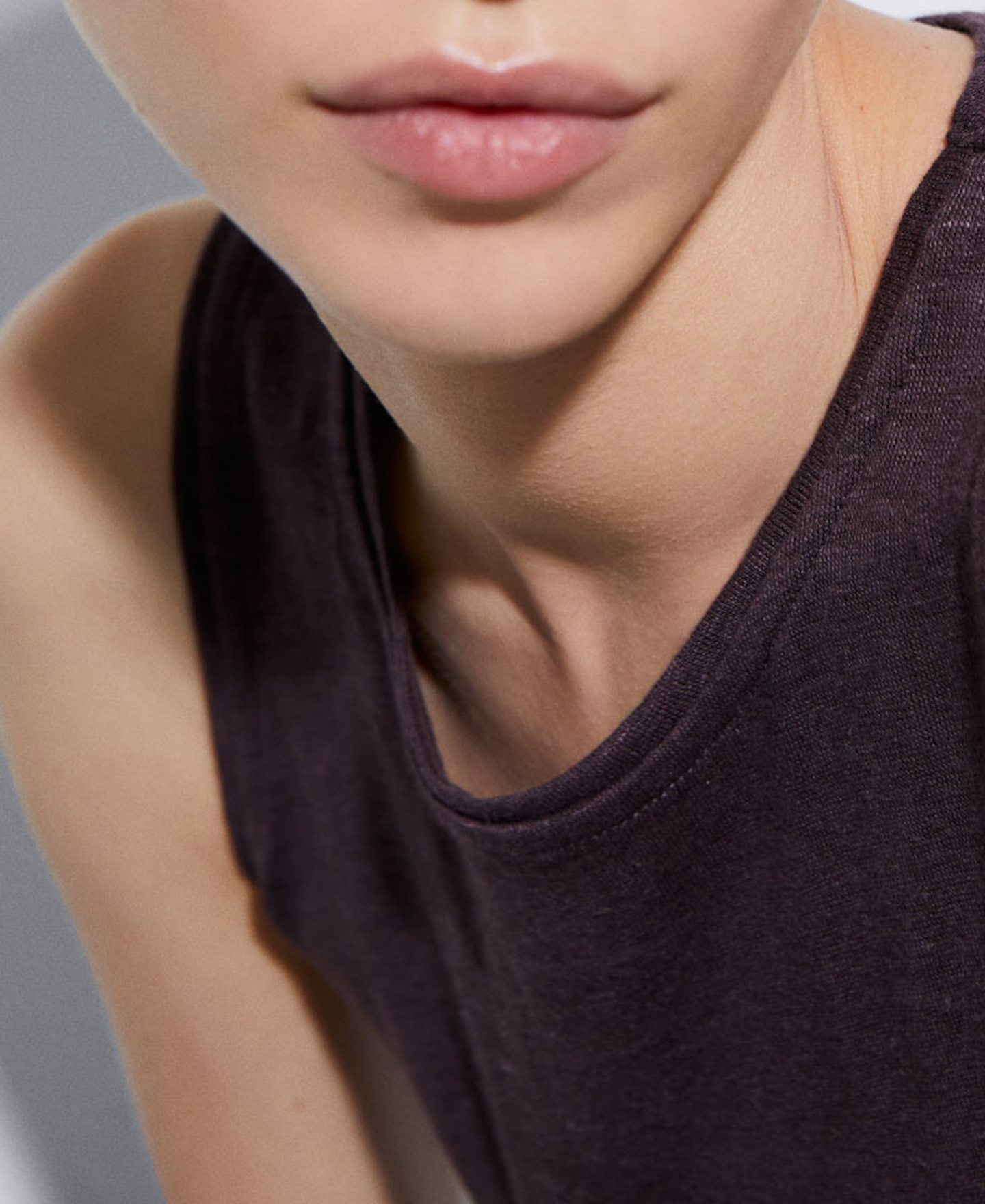 Linen tank top image number 3
