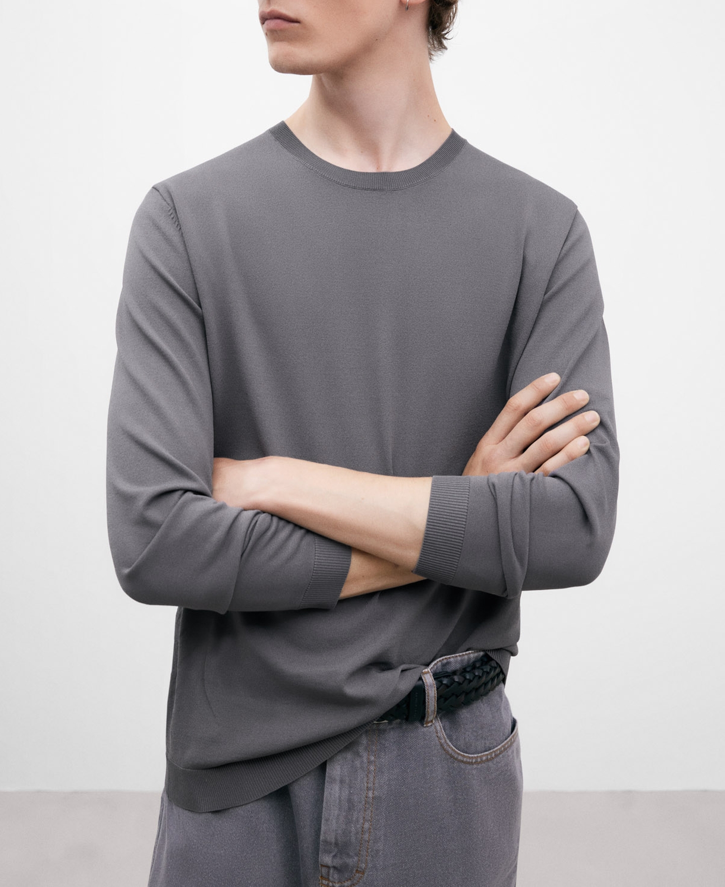 Ribbed crew neck sweater image number 0