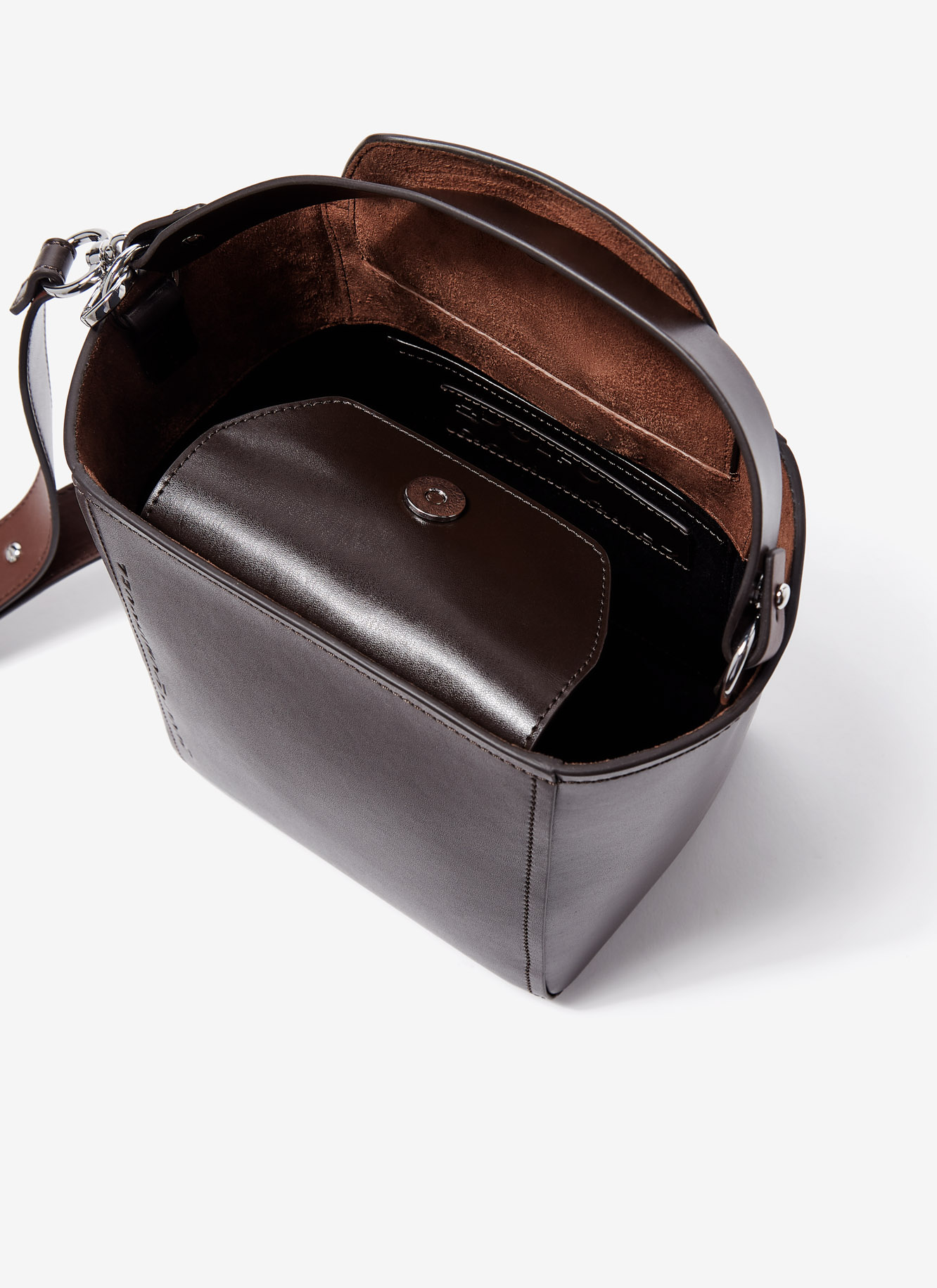 Glossy vachetta leather mini bucket bag image number 2