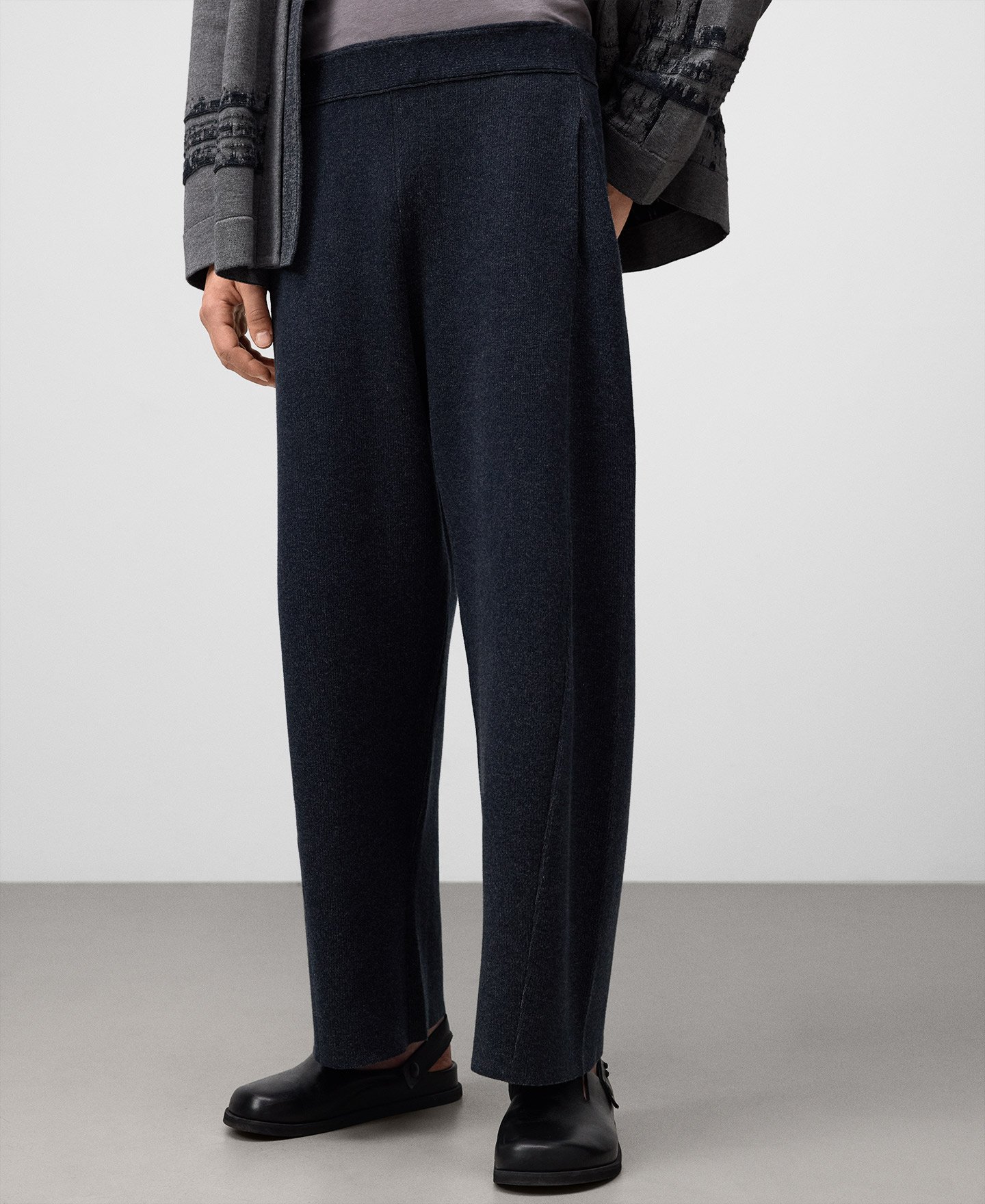 Knit barrel fit trousers man image number 0