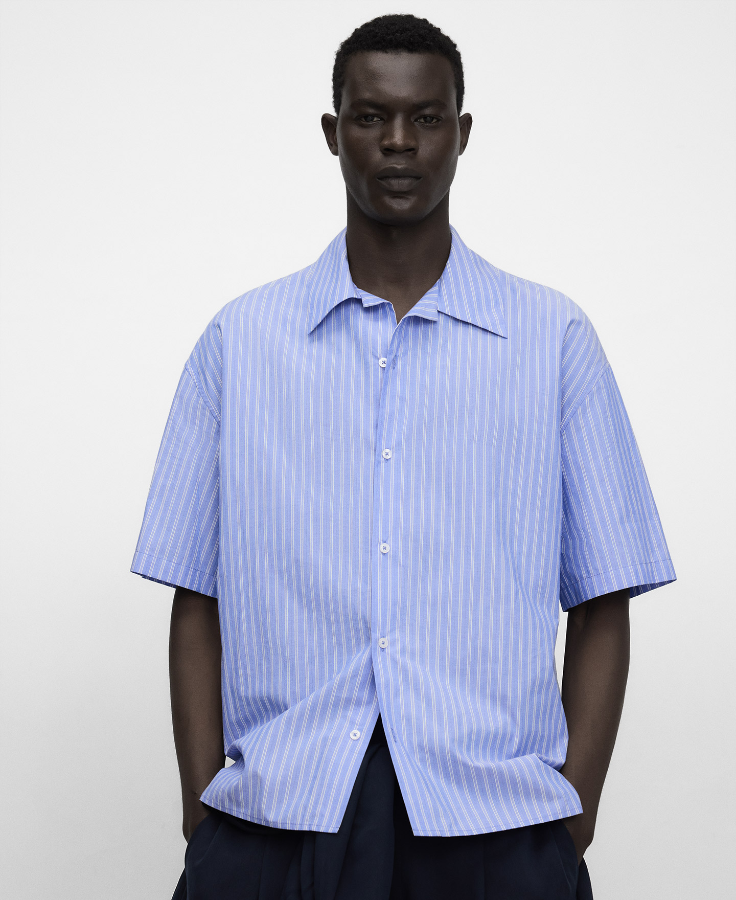 Chemise polyvalente &agrave; rayures en coton image number 0