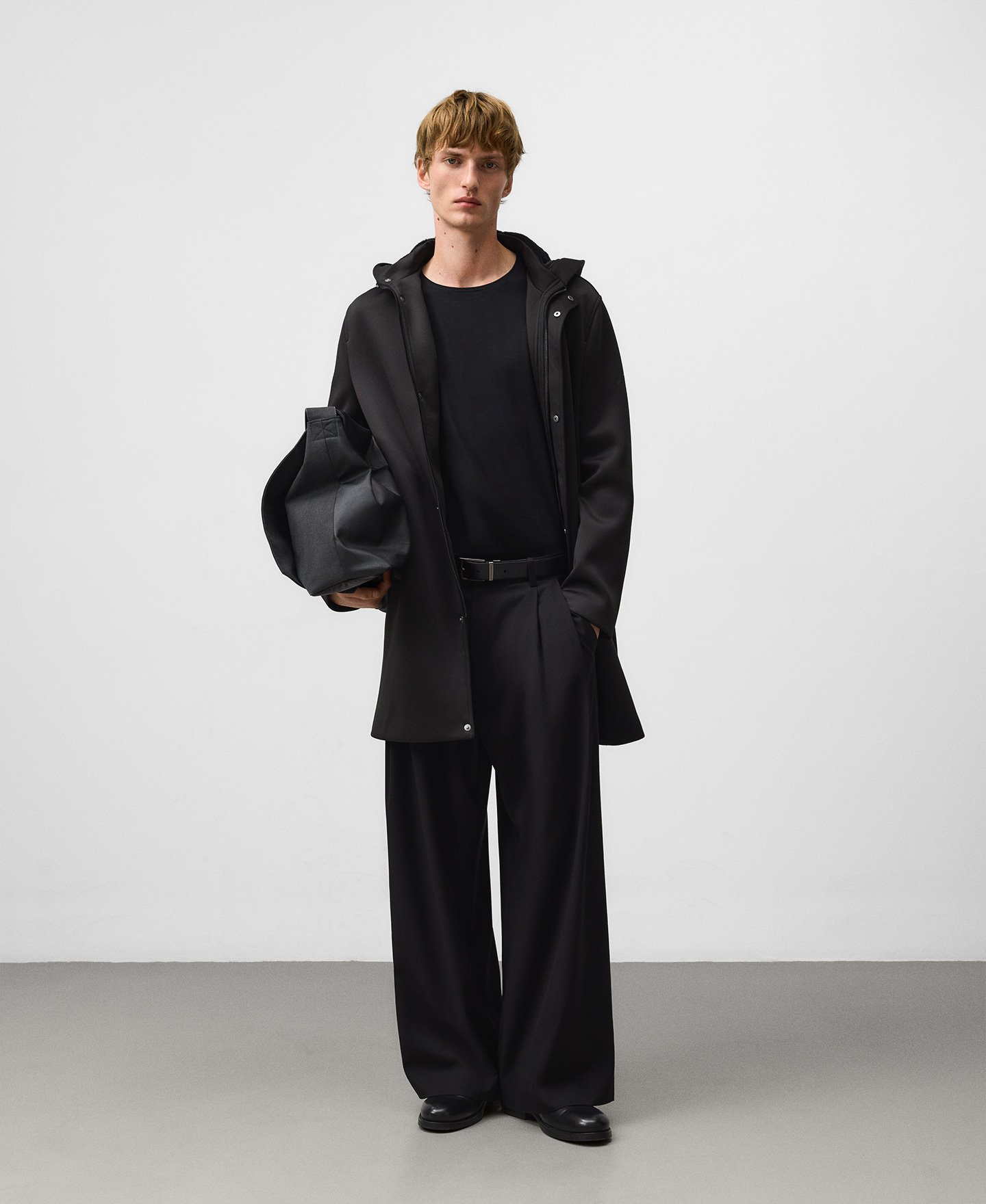 Long neoprene coat man image number 1