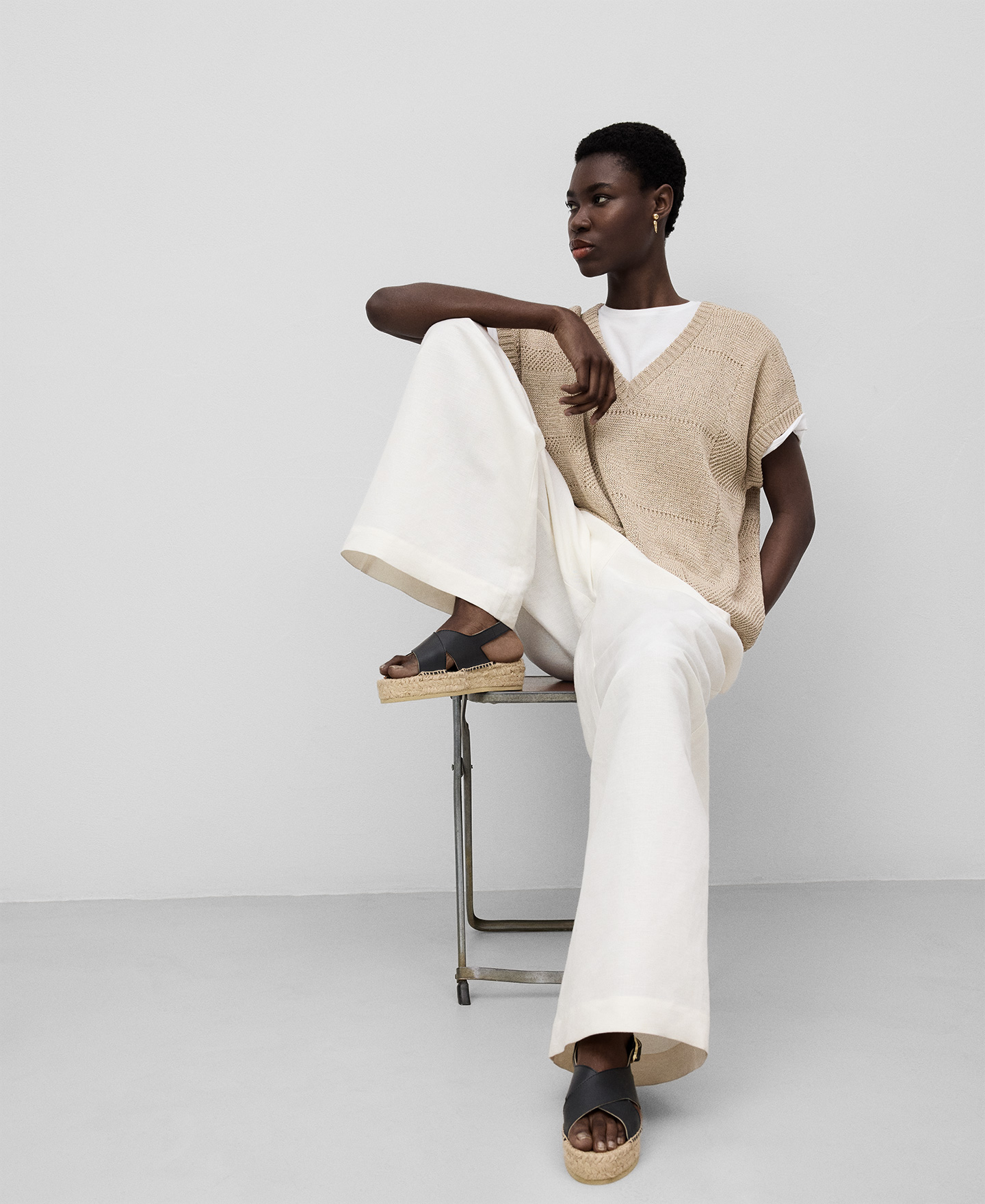 Platform leather sandal woman image number 3