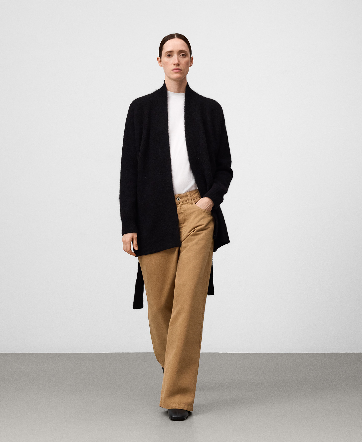 Knit jacket with belt woman image number 1
