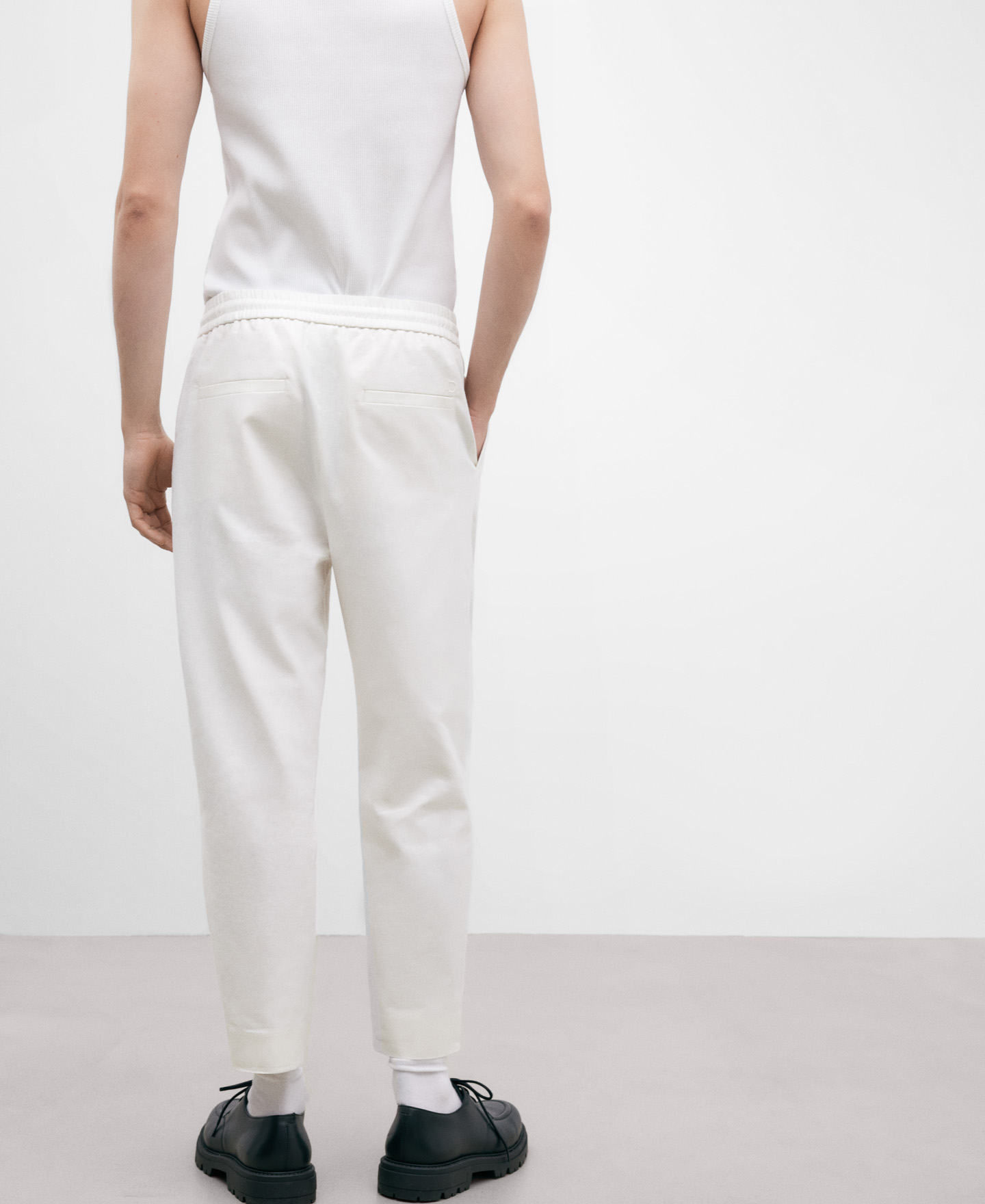 White jogger trousers image number 2
