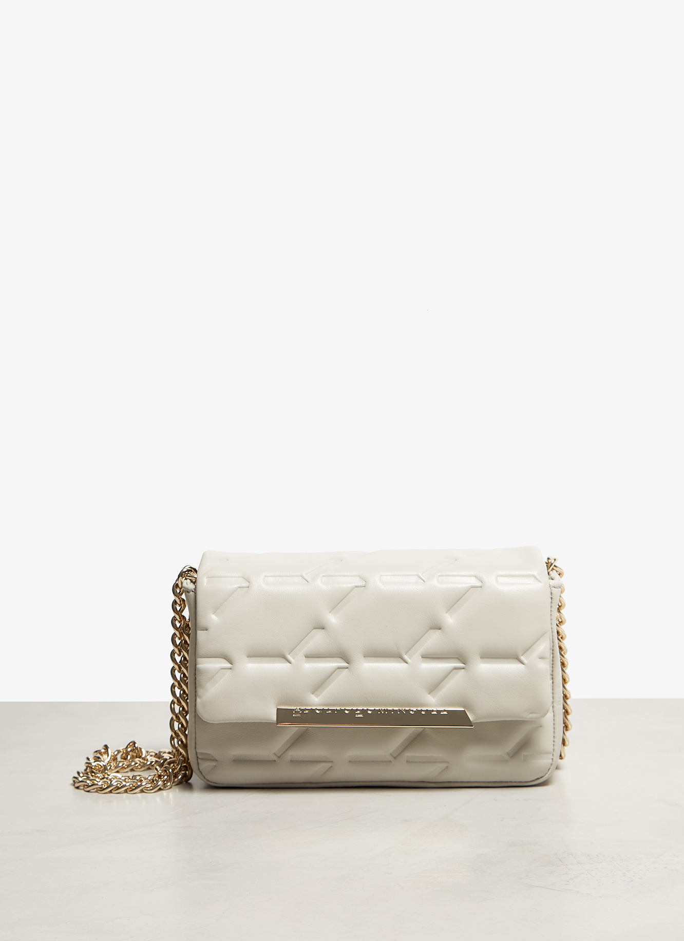 Small quilted leather flapped bag image number 4
