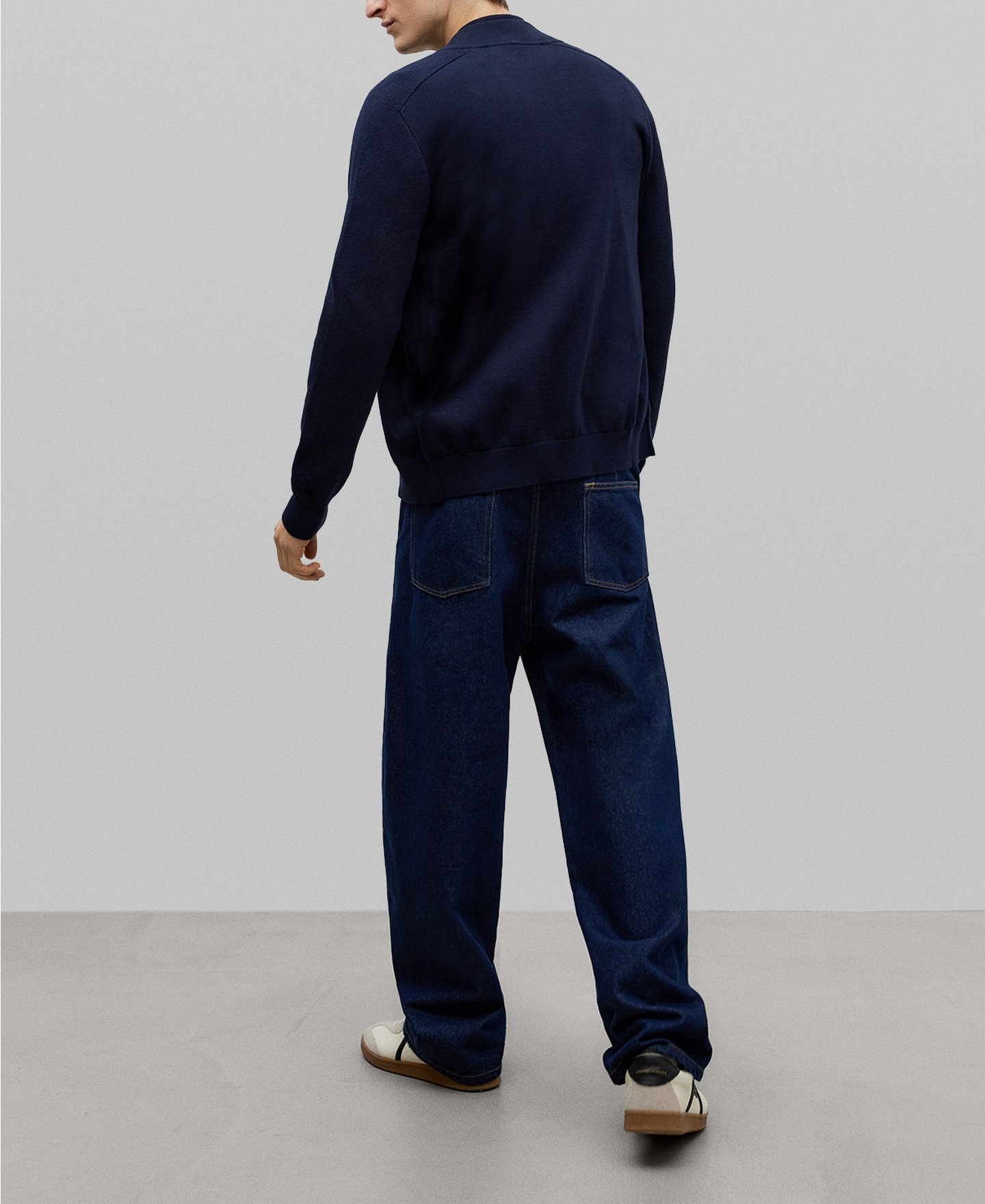 Organic cotton knit cardigan man image number 2
