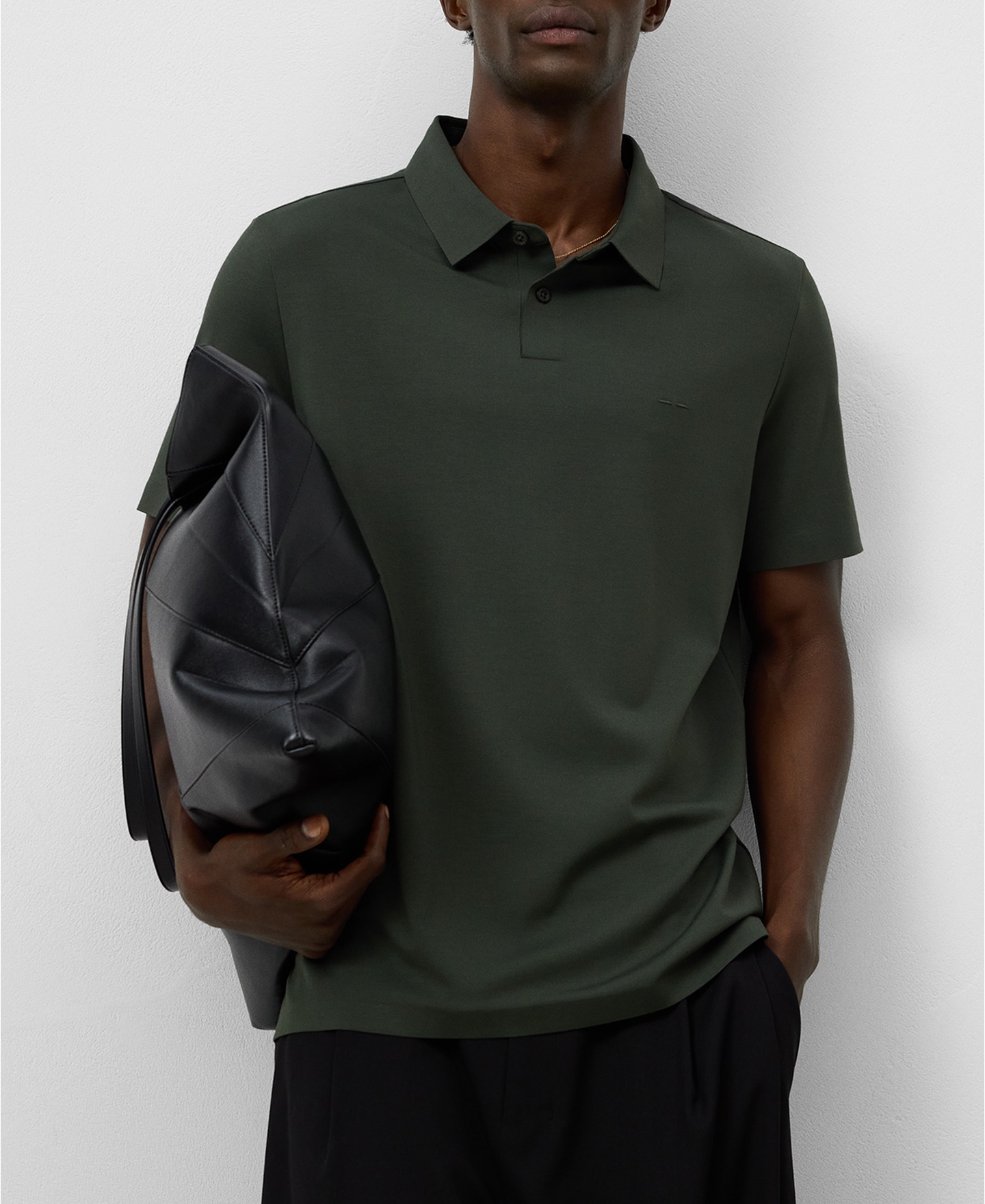 Polo regular fit manga corta image number 0