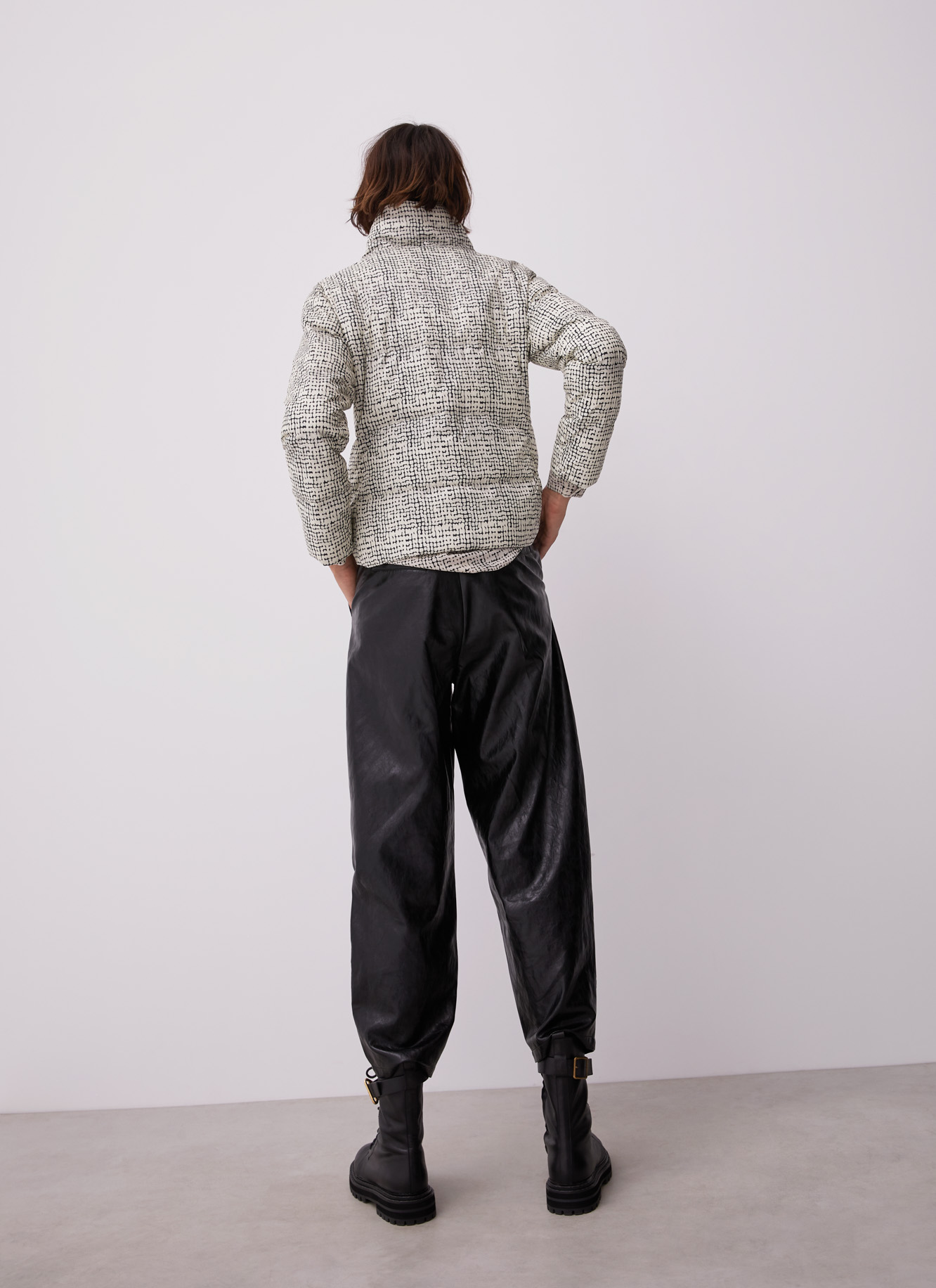 Puffer reversible jacket image number 4