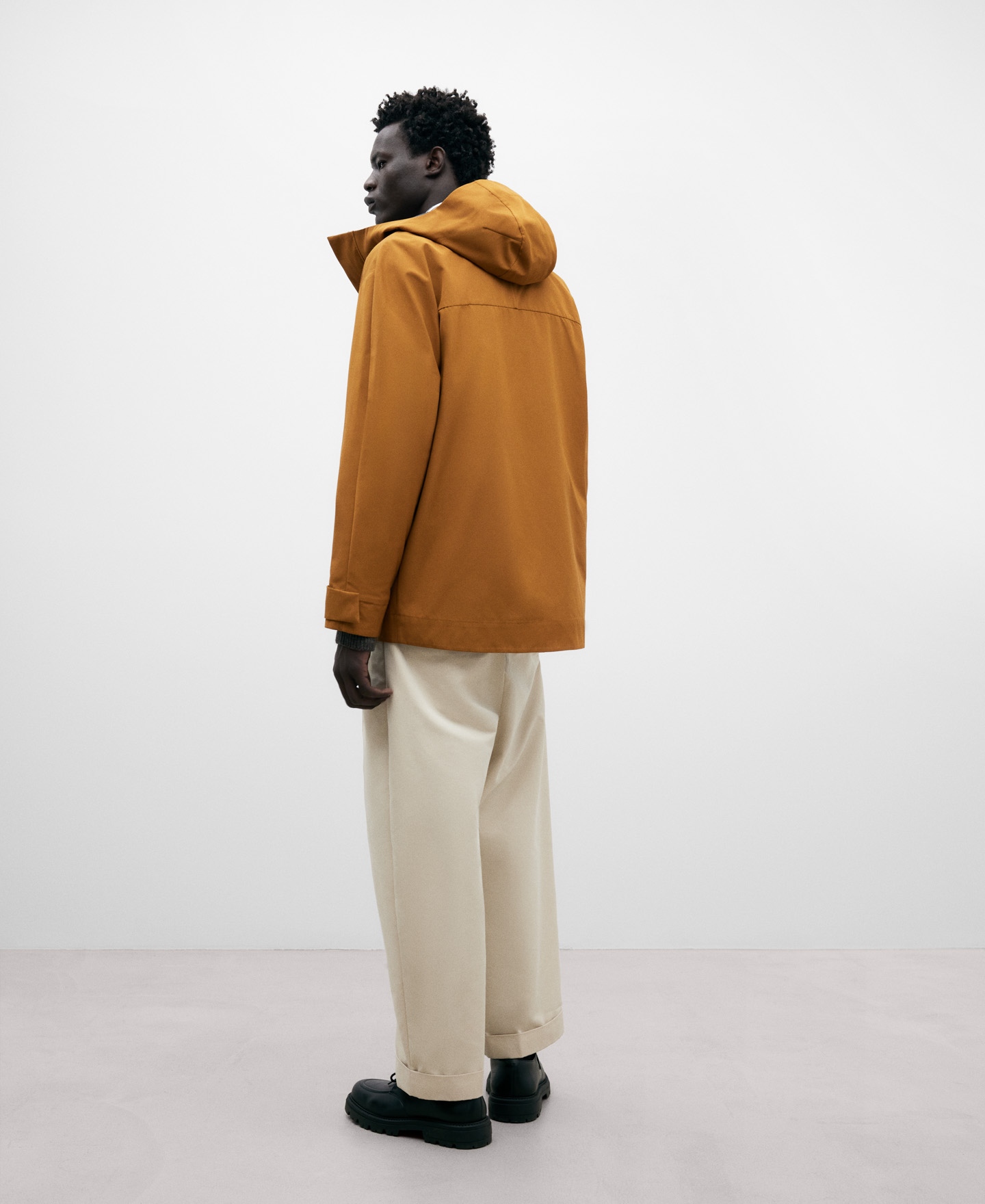 Waterproof orange three-quarter jacket image number 2