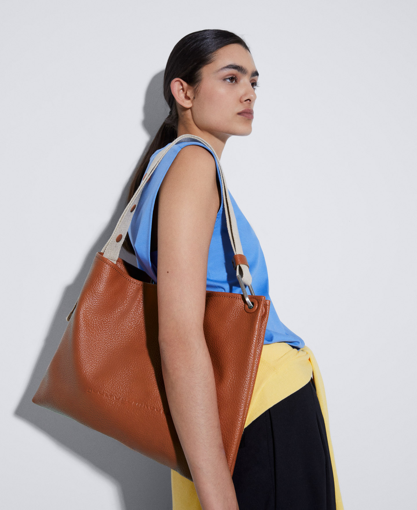 Recycled material horizontal hobo bag image number 4