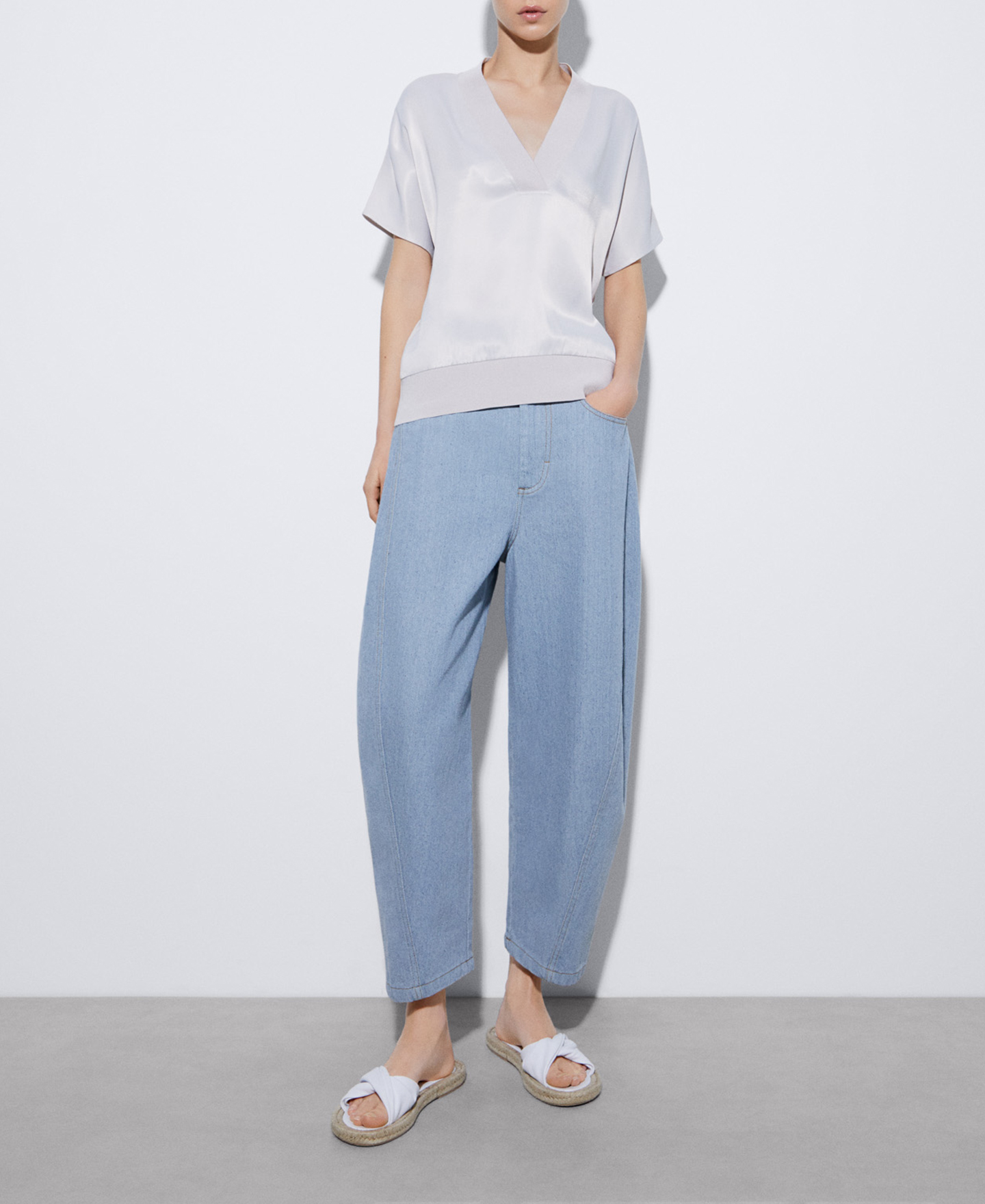 Elasticated waistband viscose T-shirt image number 1