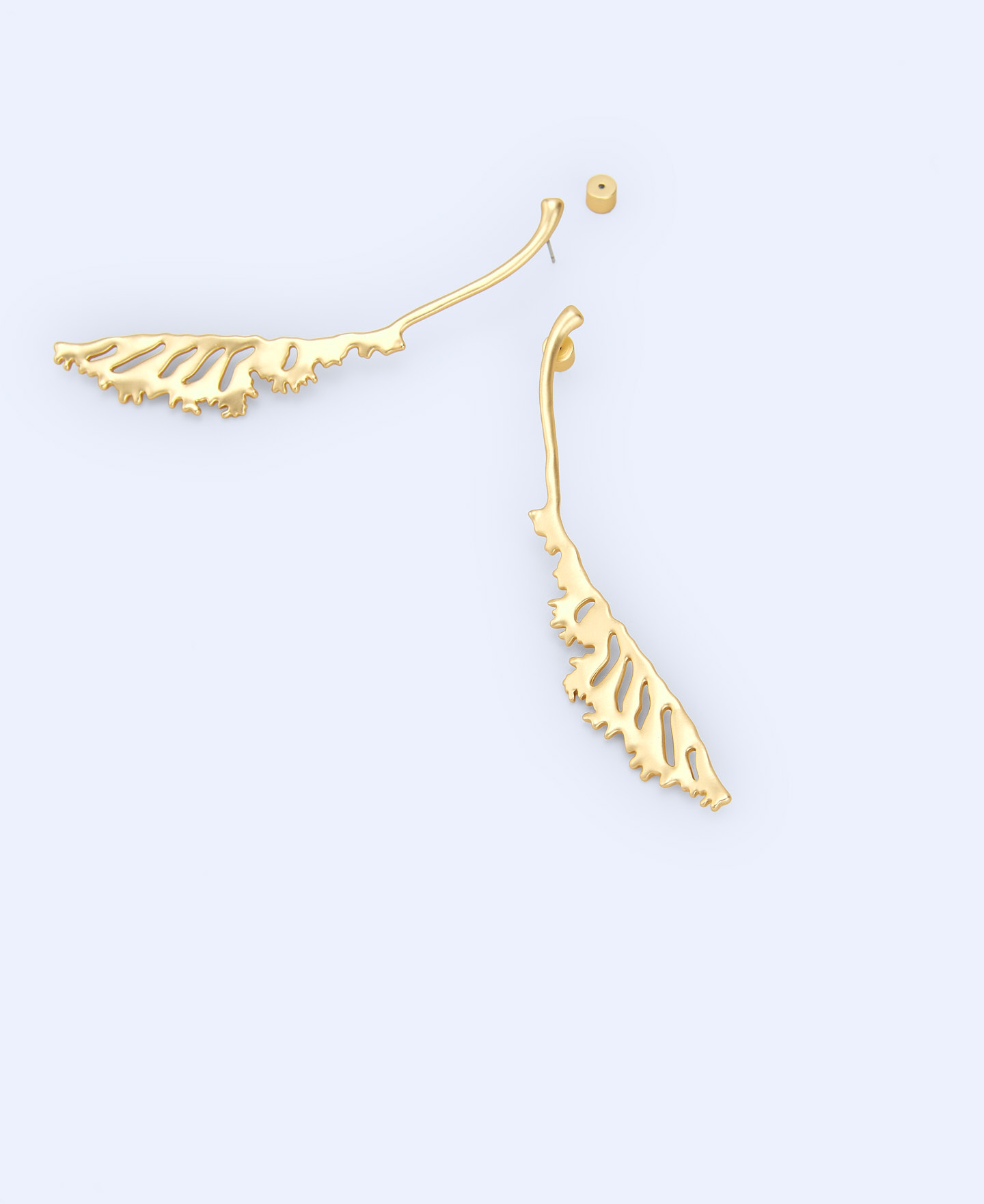 Berza motif earring image number 2