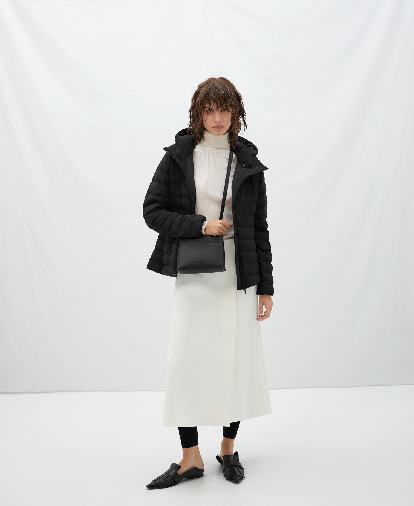 Quilted jacket with detachable hood image number 1