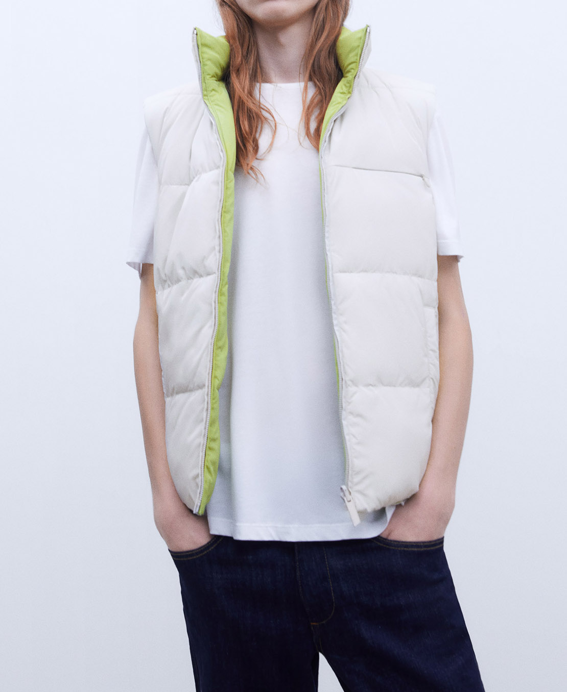 Reversible padded nylon waistcoat image number 0