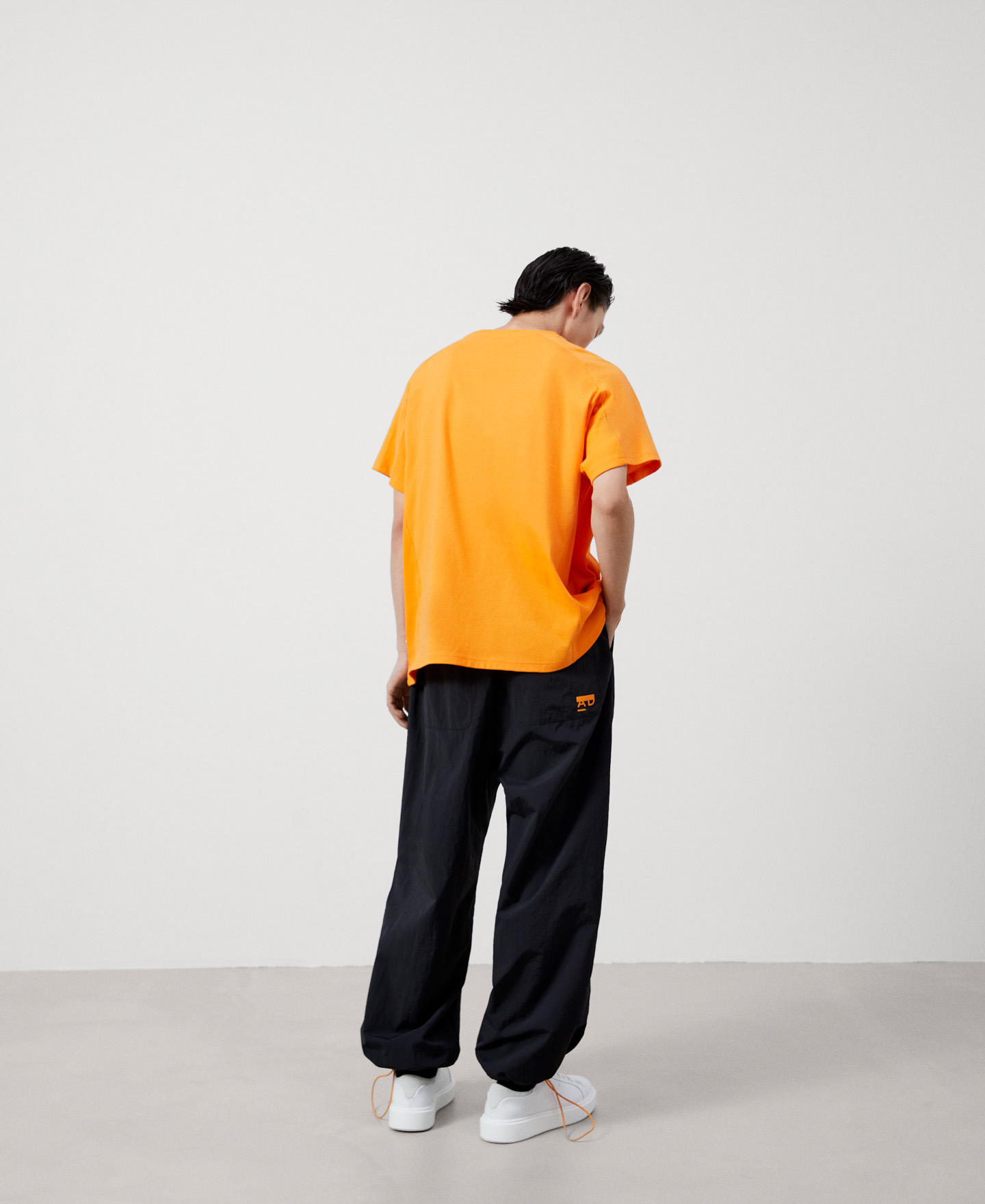 オーバーサイズ カットアウト コットンTシャツ image number 2