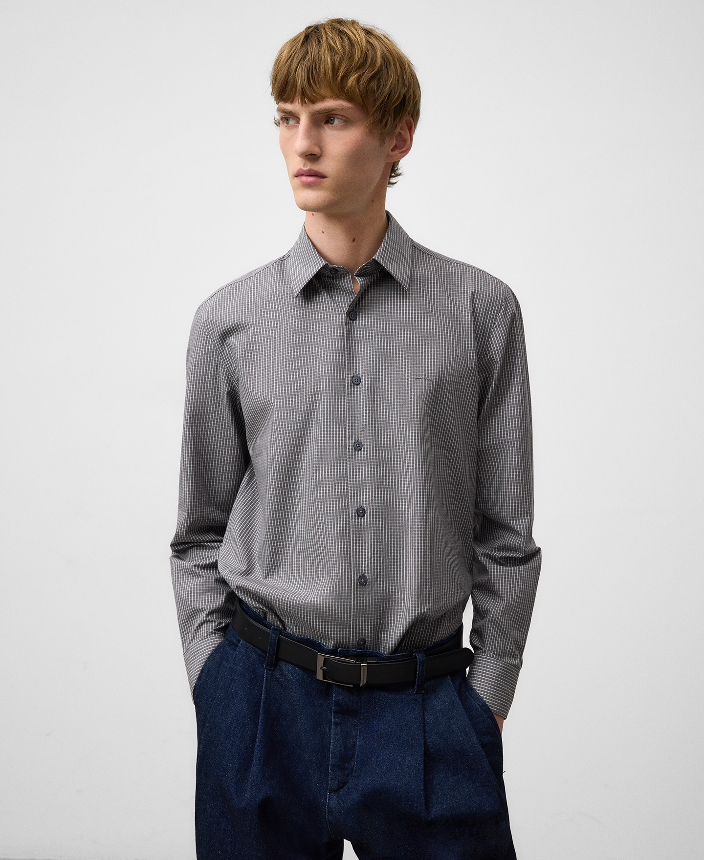 Camisa regular fit cuadros hombre image number 0