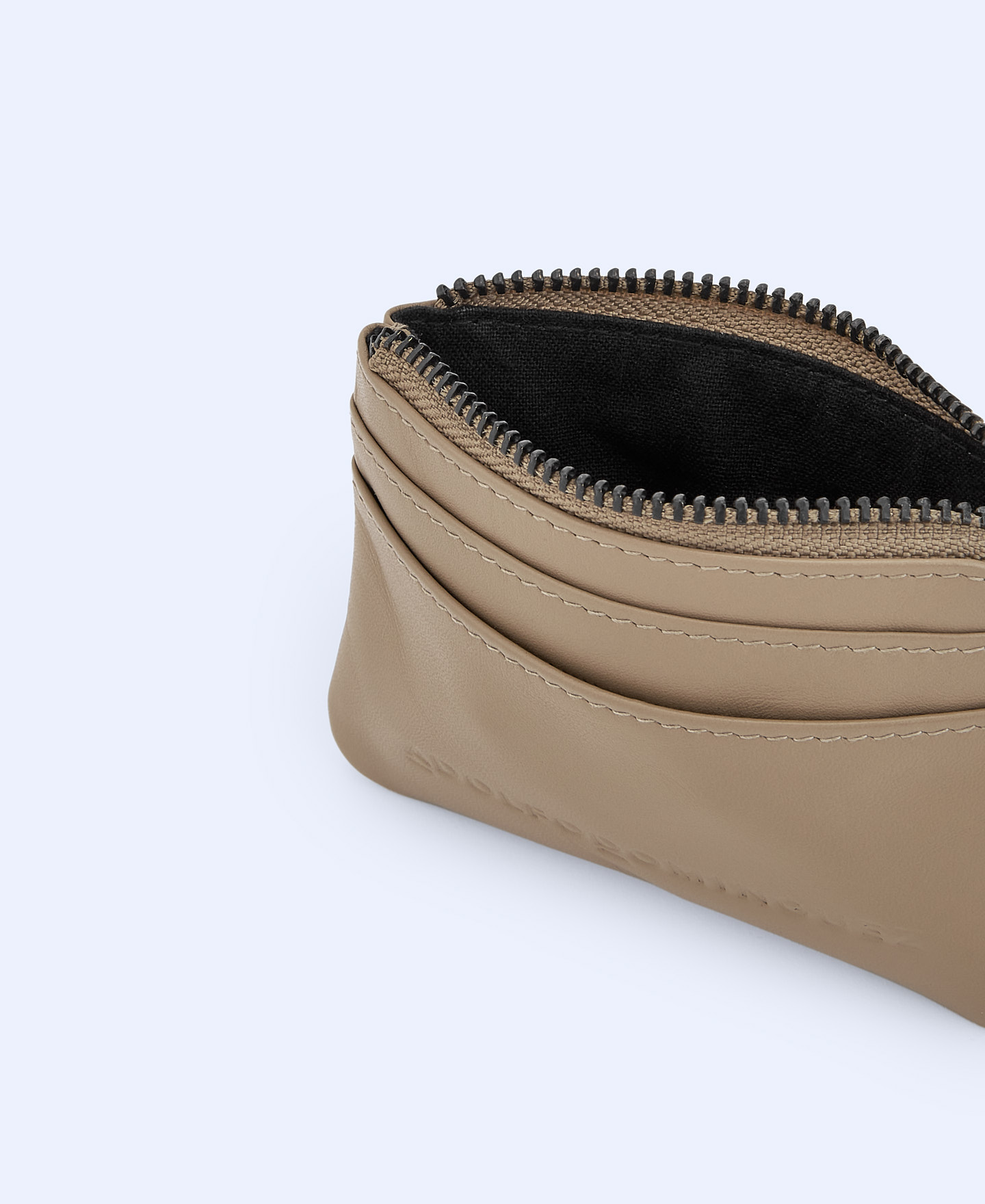 Responsible leather purse image number 2