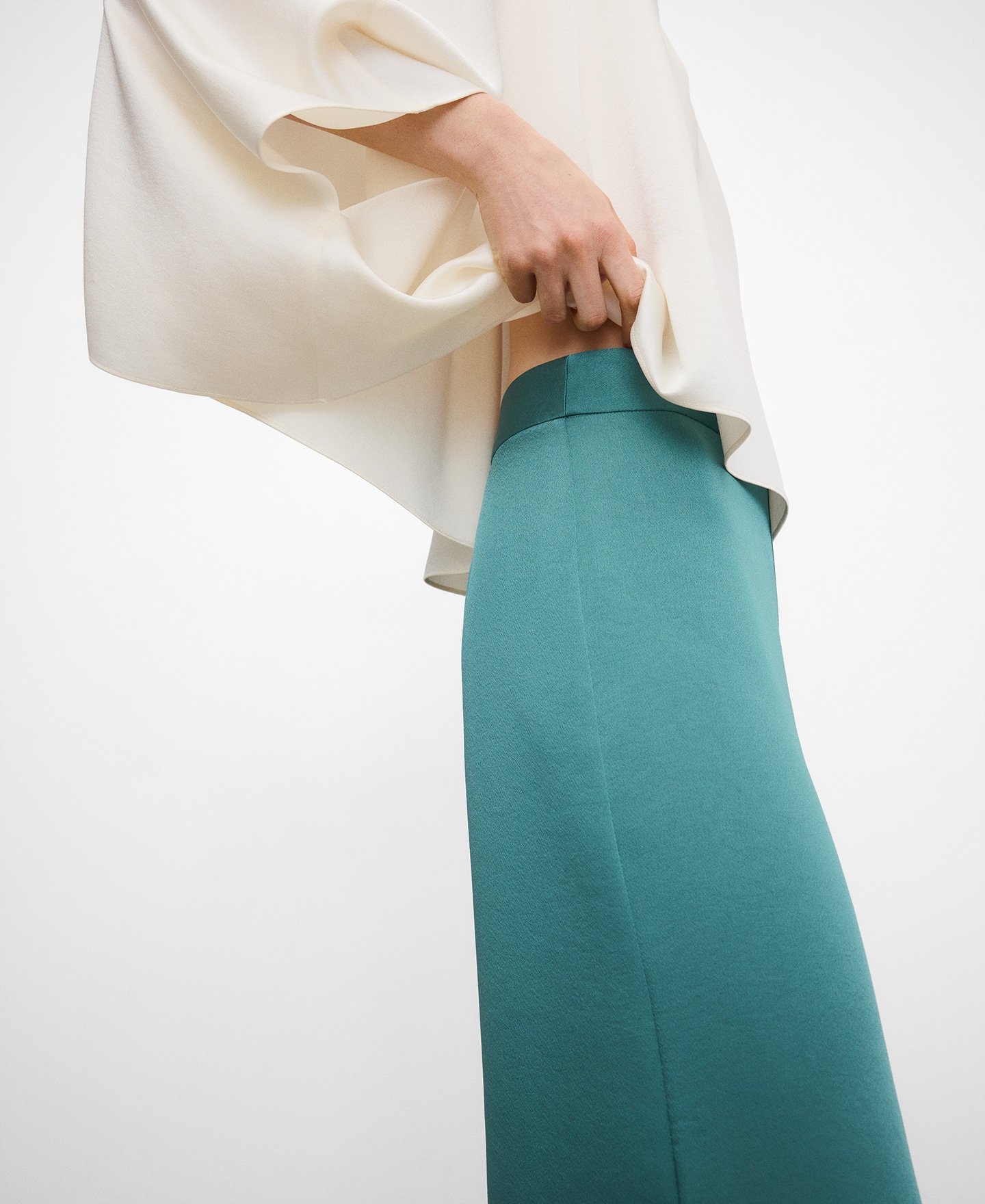 Satin palazzo trousers image number 3