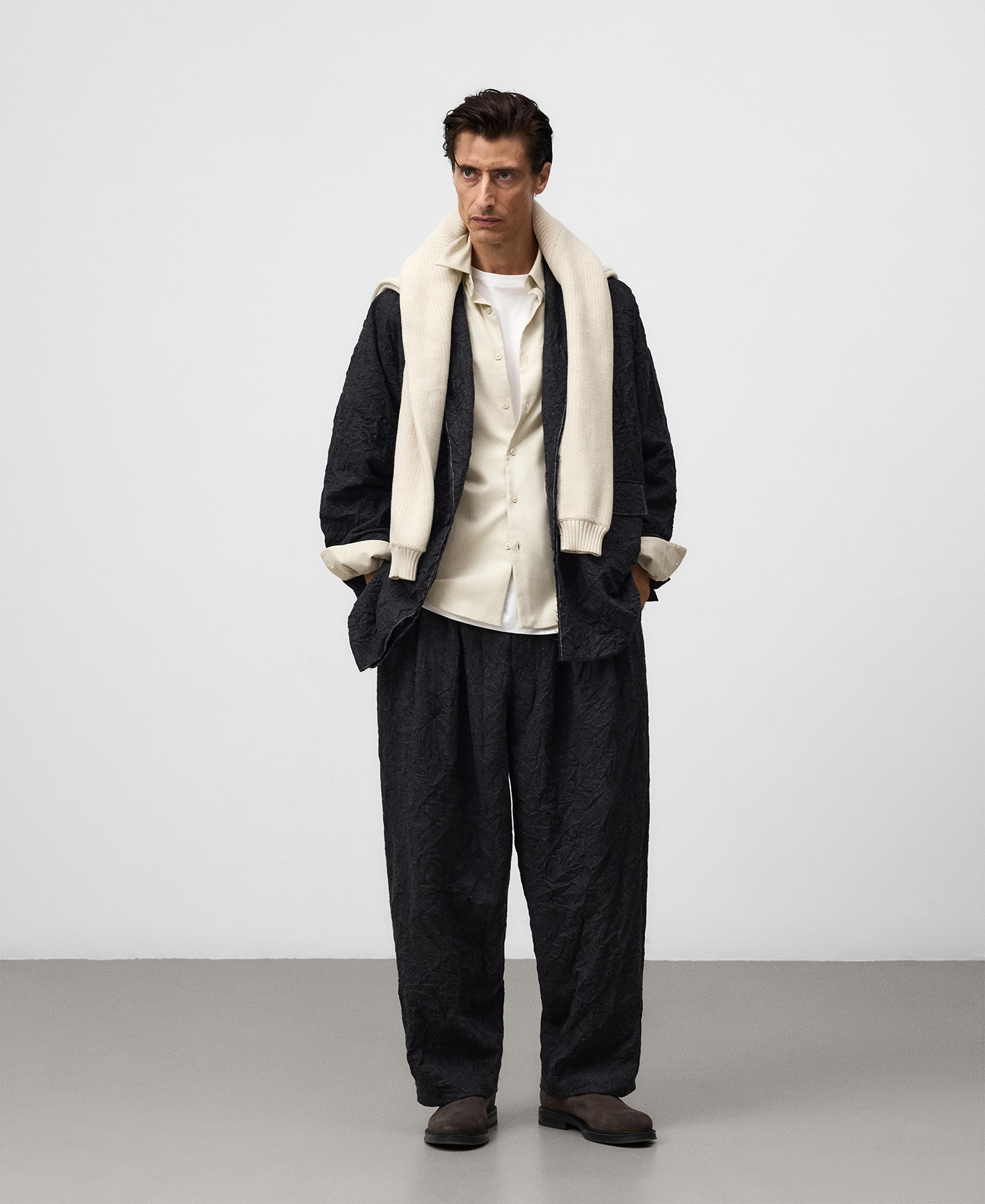 Camisa cuello italiano algodón hombre image number 1