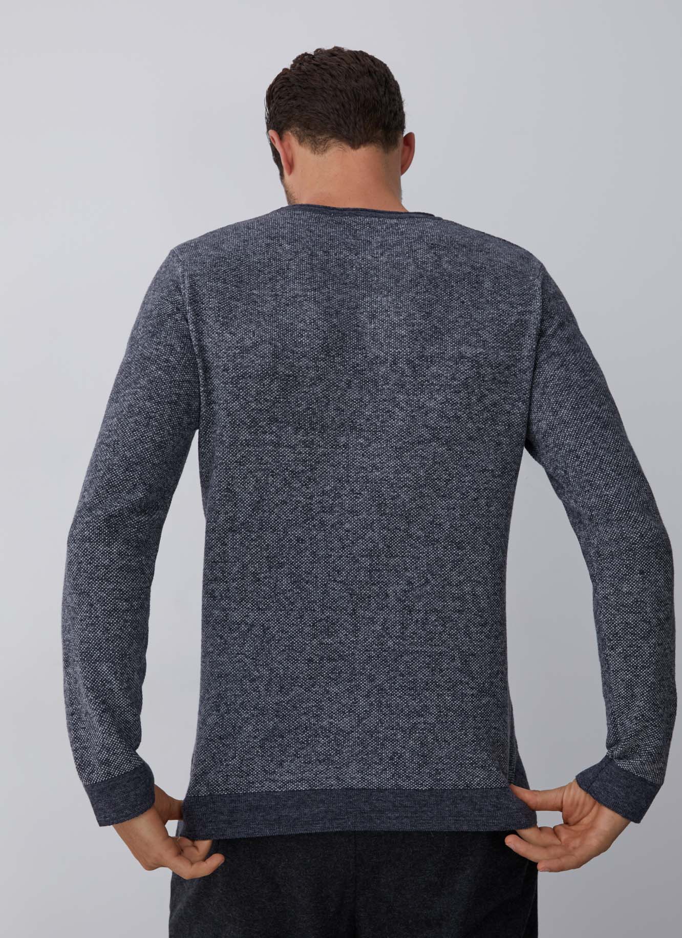 Jersey jaspeado con cuello caja image number 1