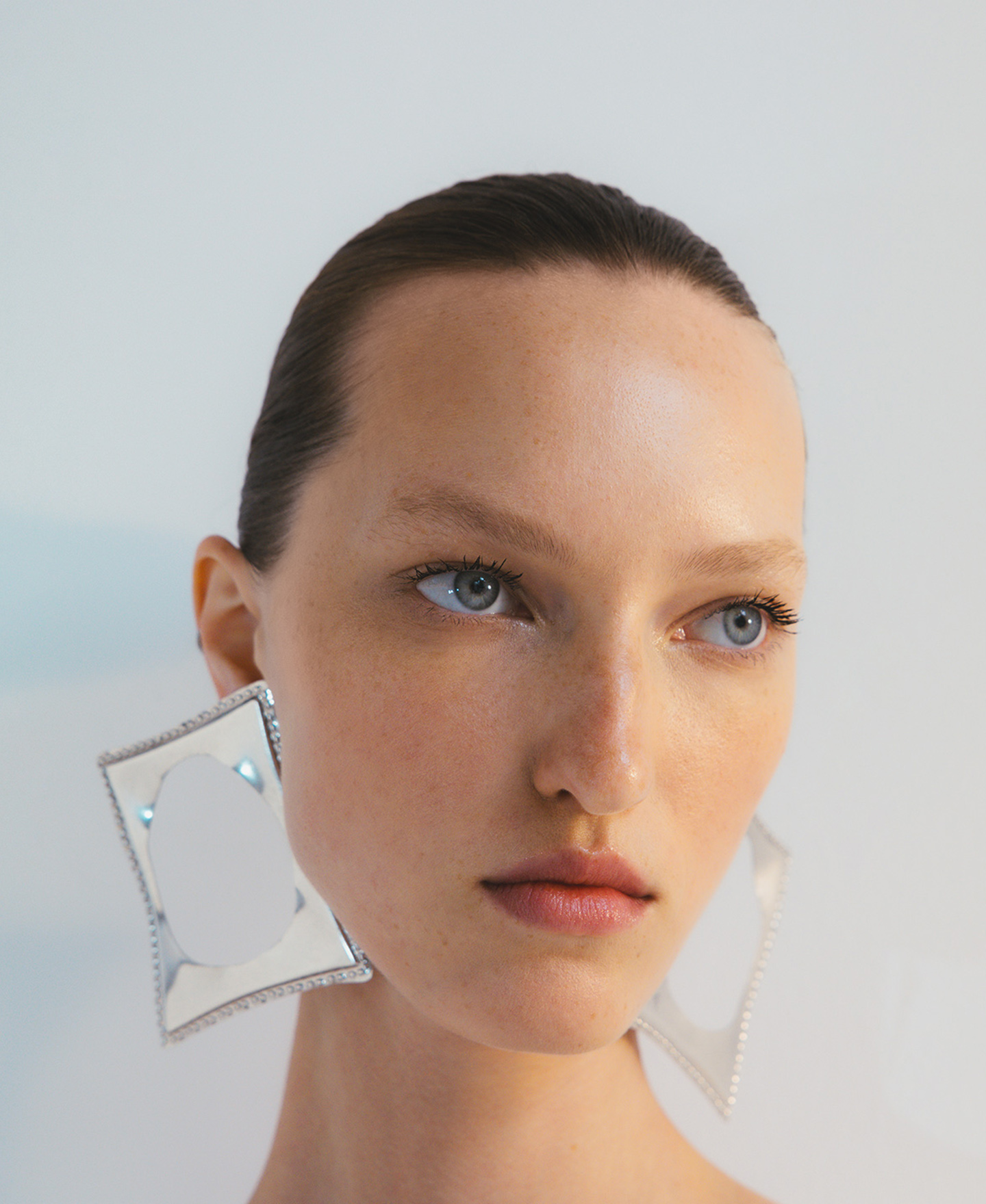 Maxi silver embossed earrings woman image number 3