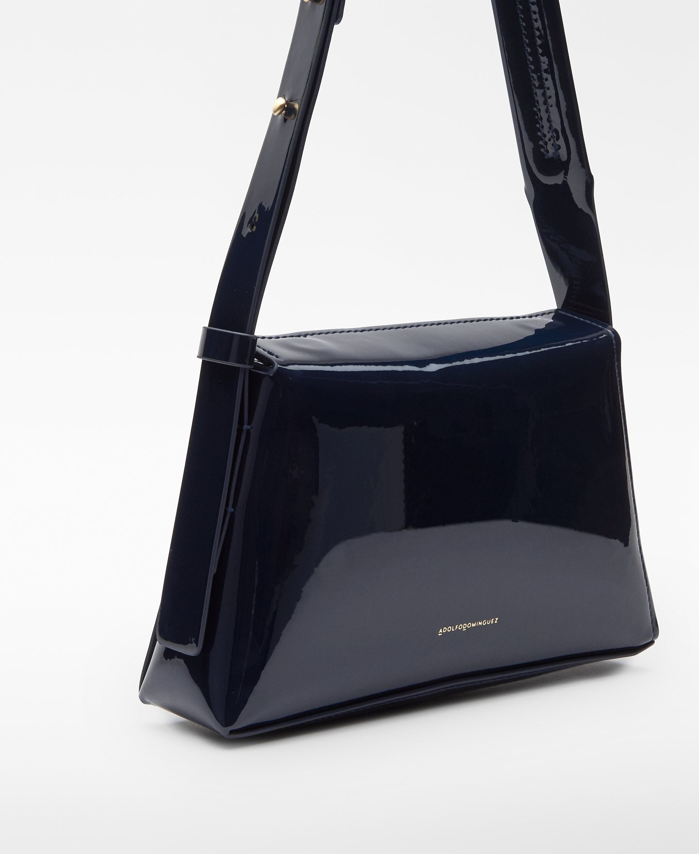 Bolso de hombro Mica charol mujer image number 2