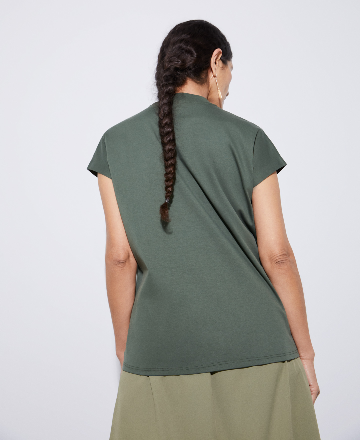 Camiseta cuello perkins algodón orgánico image number 2