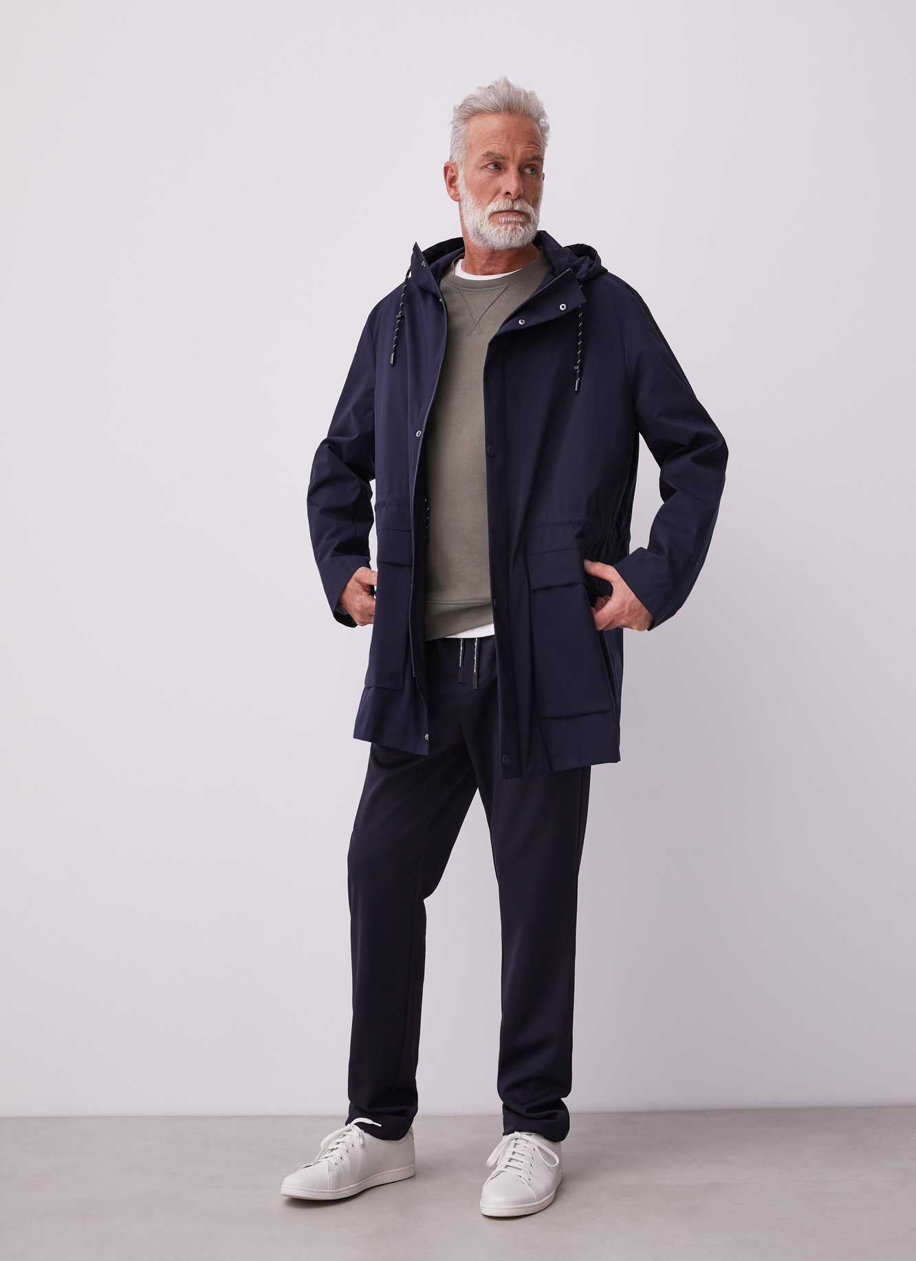 Hooded parka with patch pockets image number 5