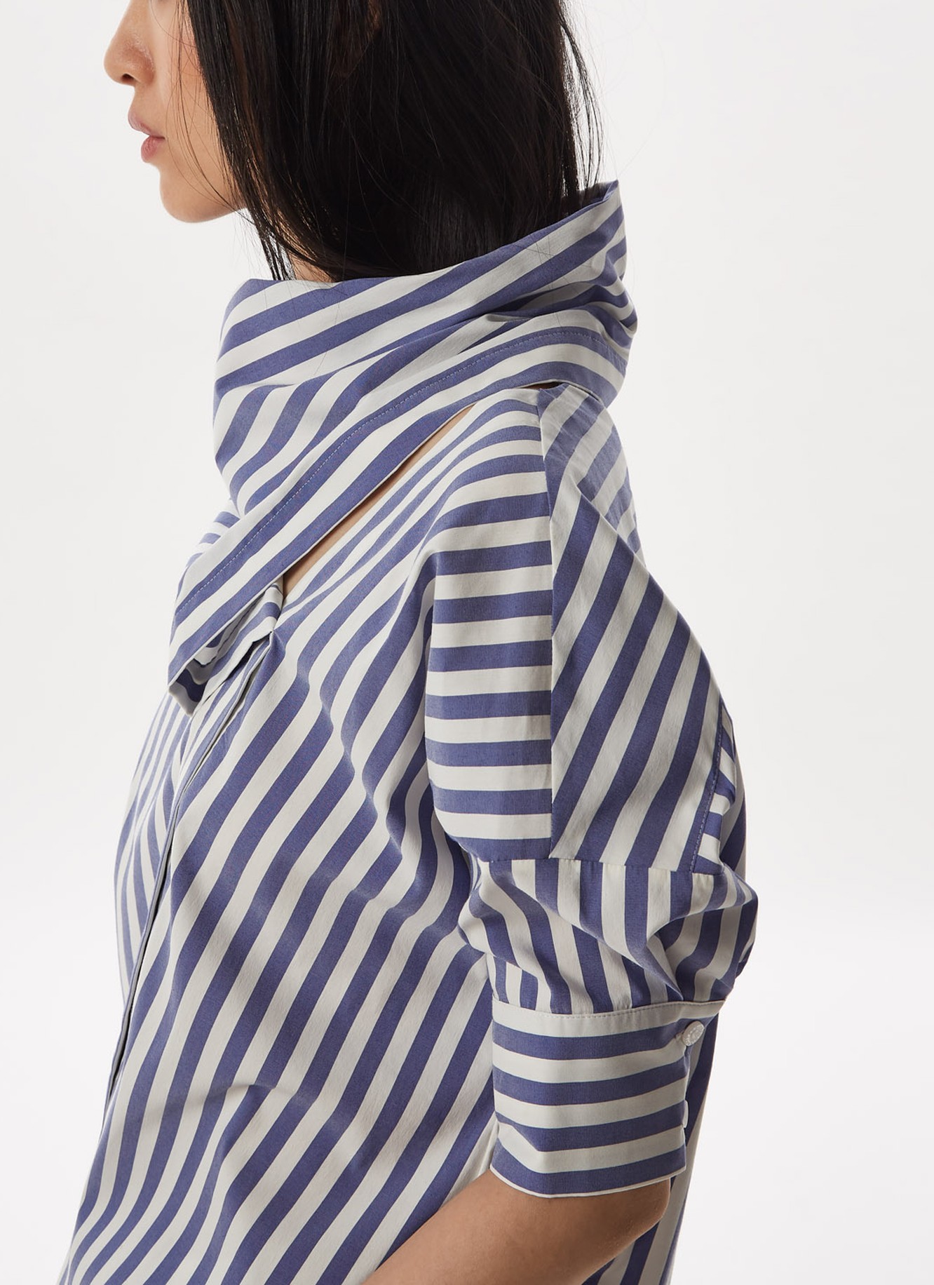 Blouse with scarf detail and puff sleeve image number 1