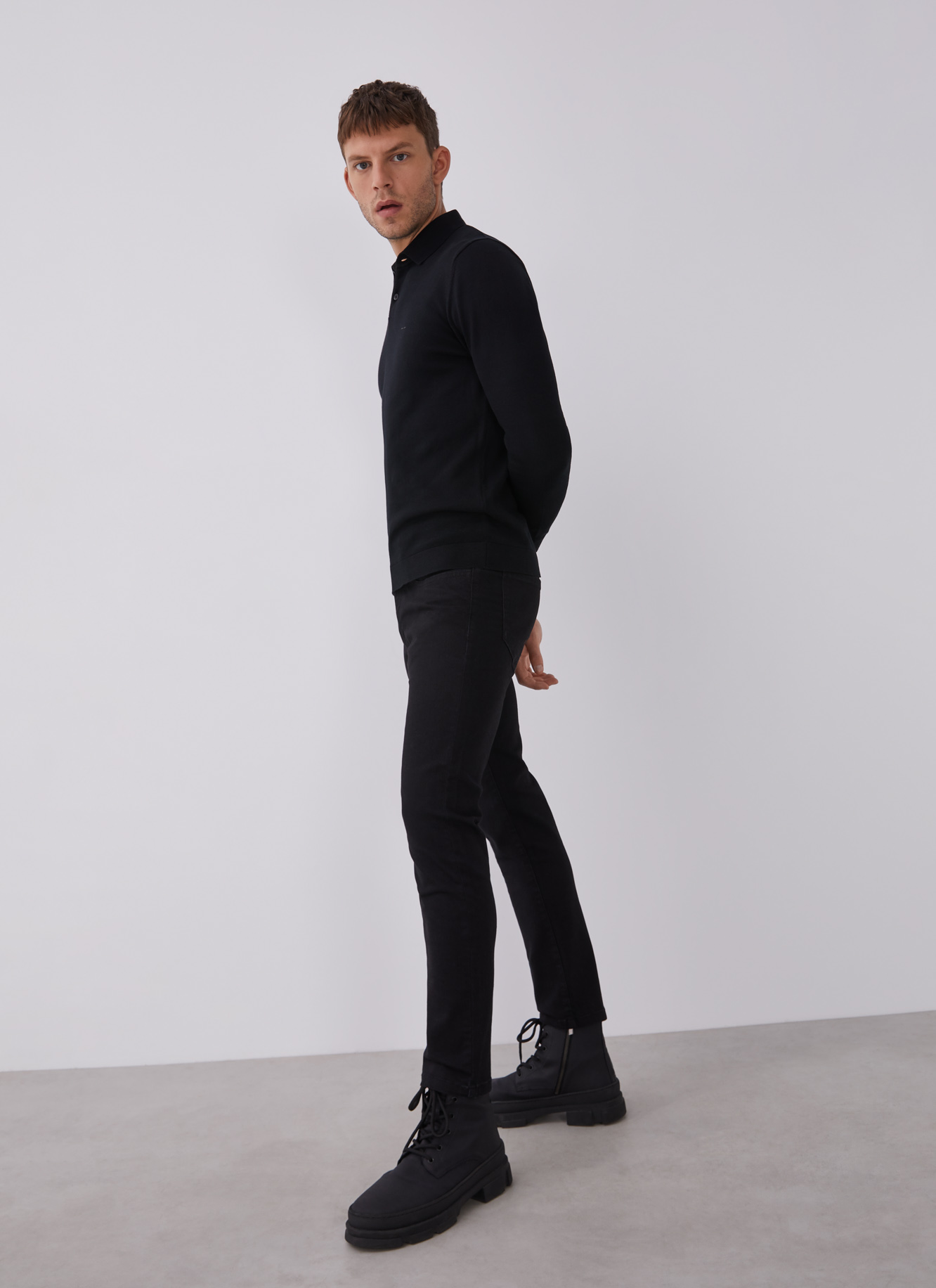 Long sleeve cotton polo shirt image number 4