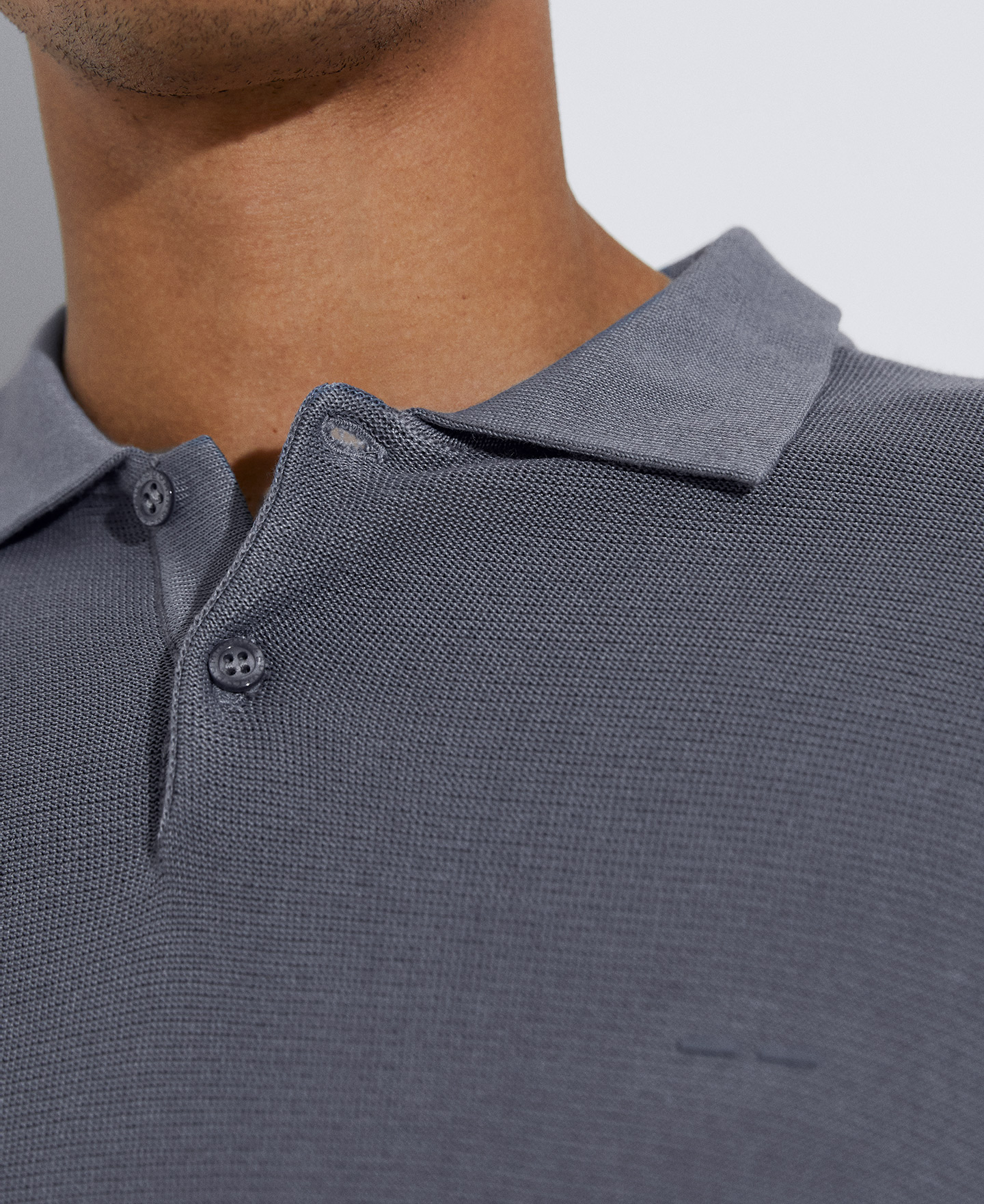 Cotton and viscose two button polo shirt image number 3