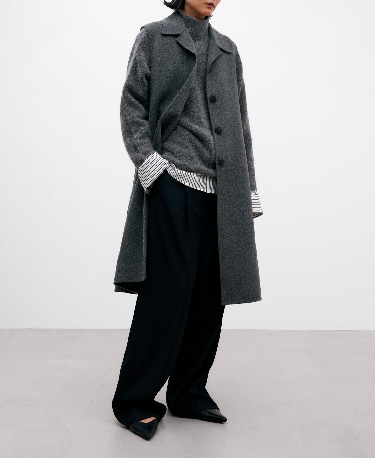 Merino wool long waistcoat for women image number 1