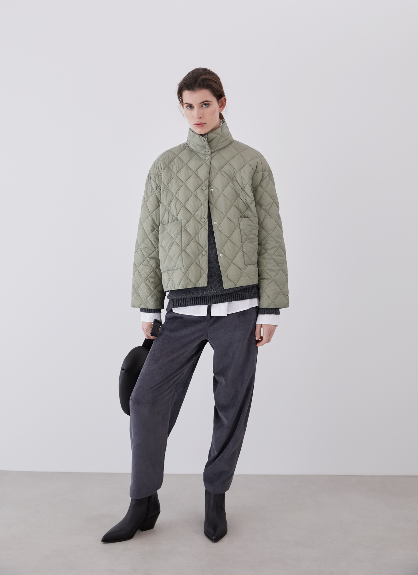 Nylon puffer with rhombus image number 5