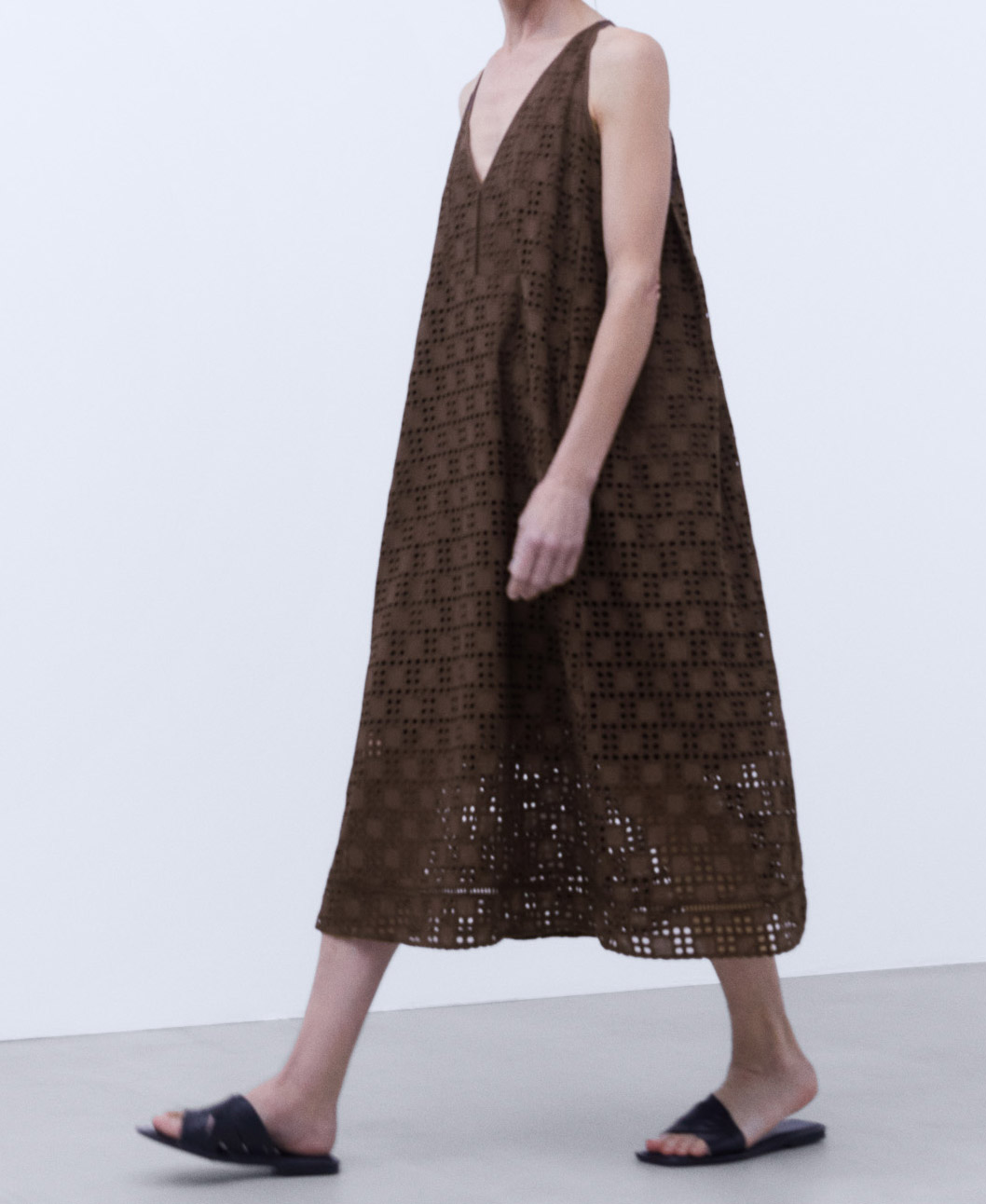 Cotton flared line dress image number 1