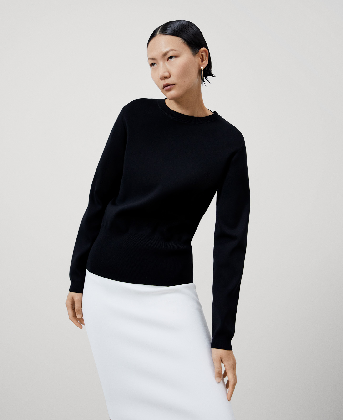 Recycled nylon knitted sweater image number 0
