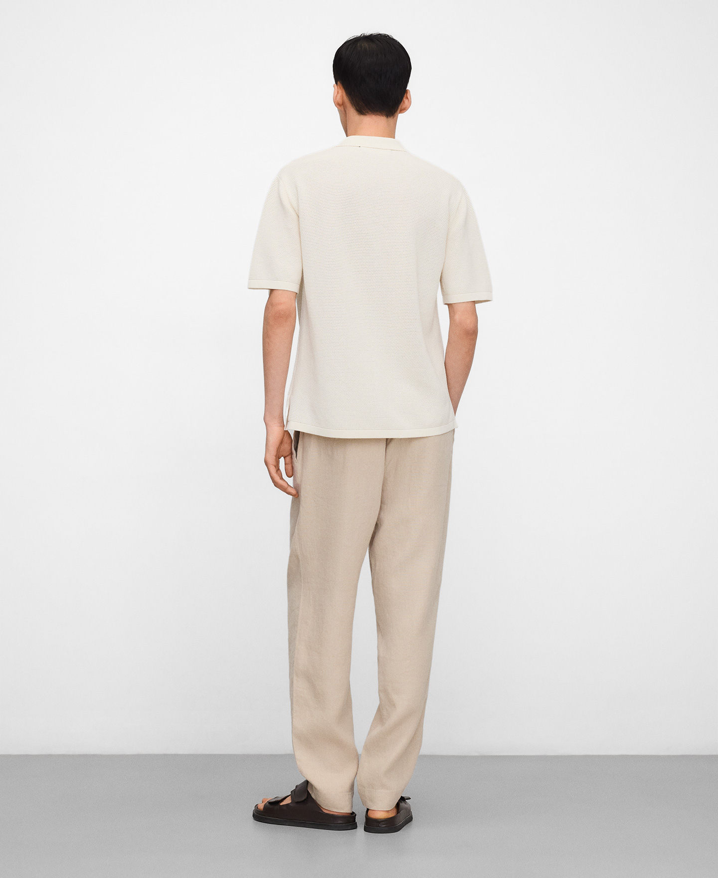 Chemise en maille structur&eacute;e &agrave; col bowling image number 2