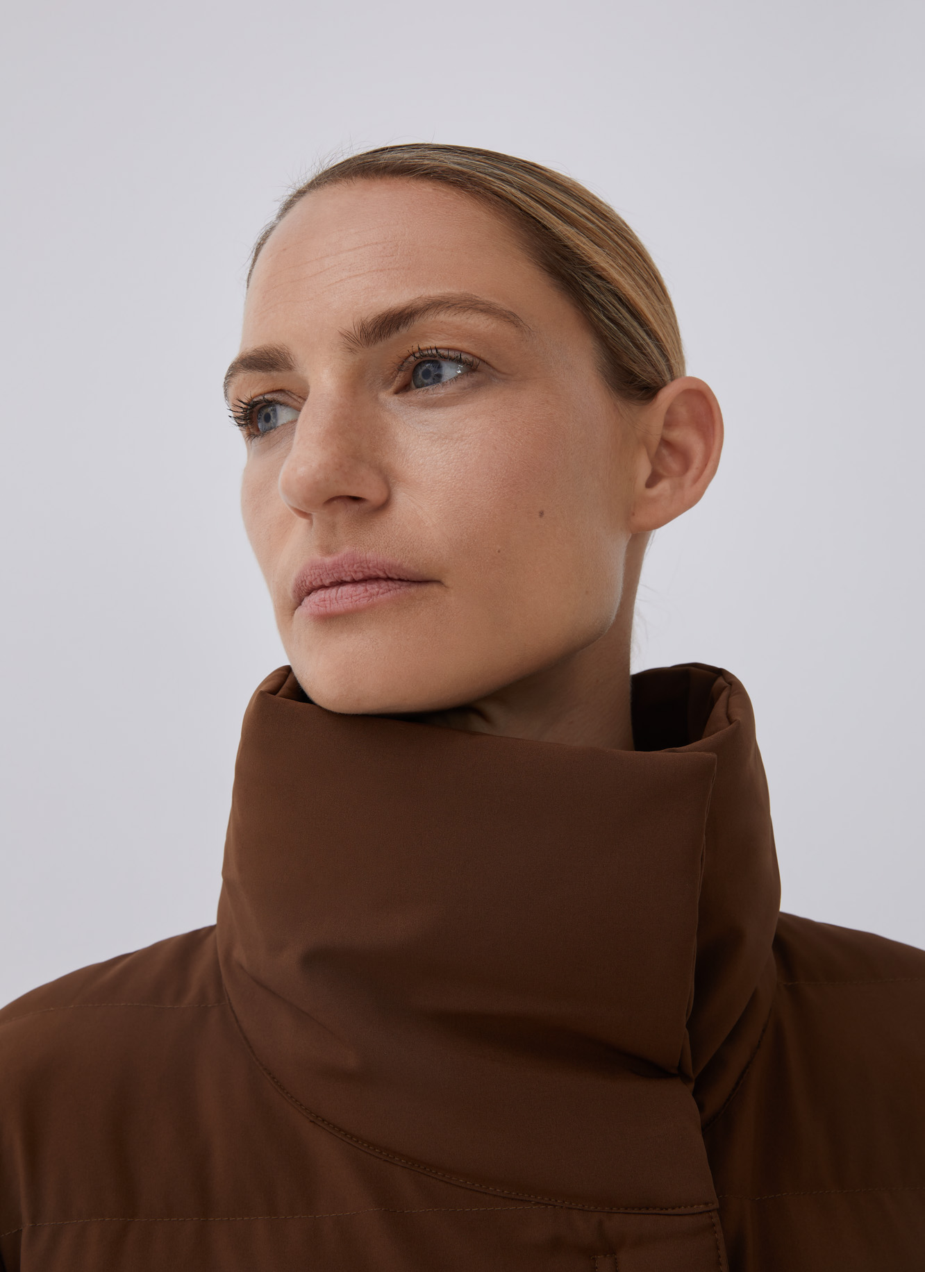 Puffer coat with high collar image number 0