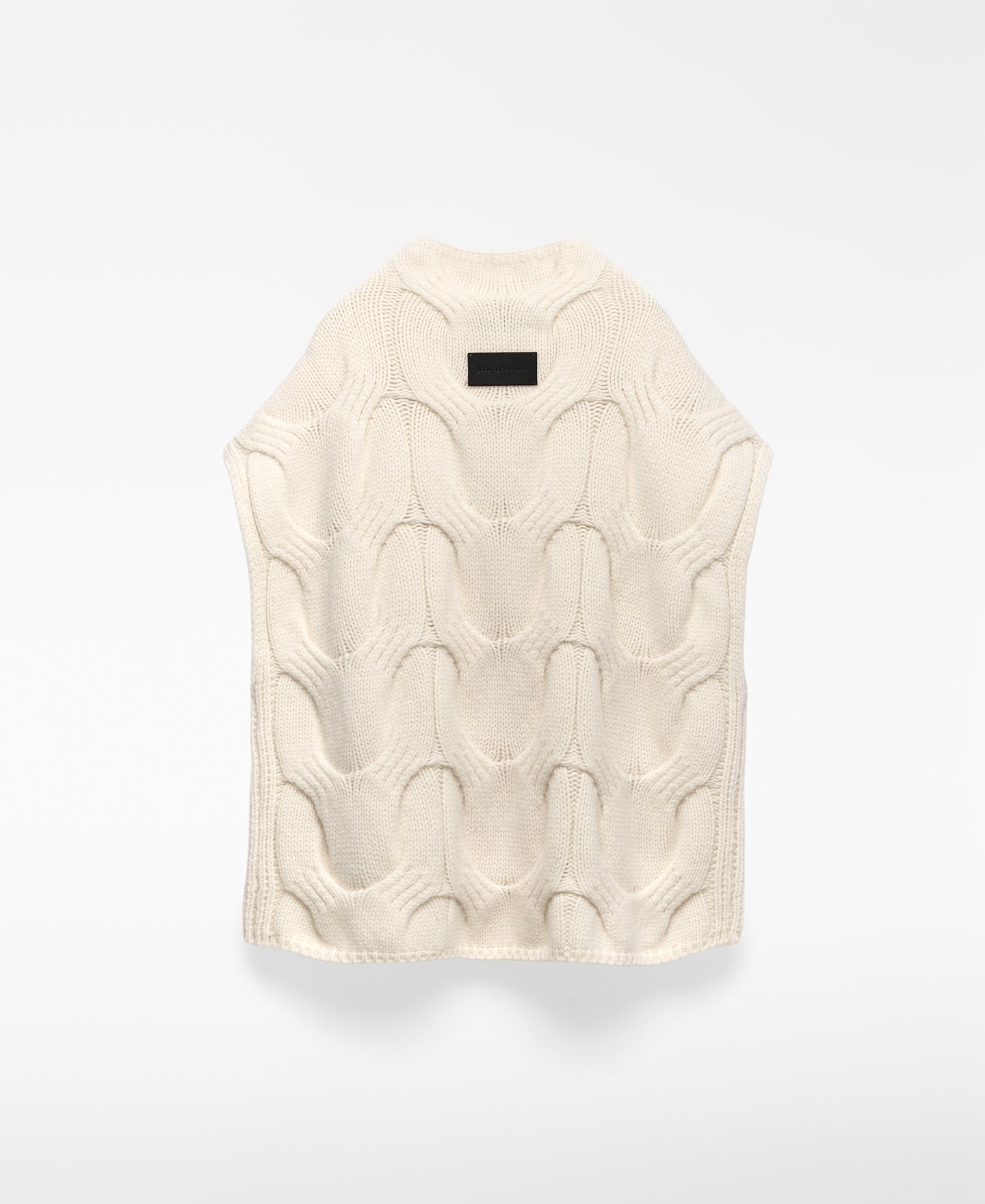 Wool cable knit vest woman image number 5