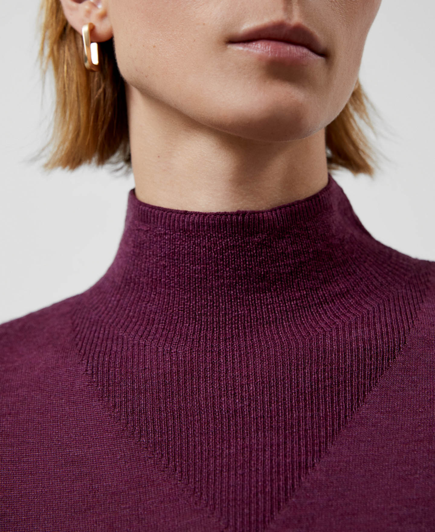 Responsible merino wool sweater image number 3