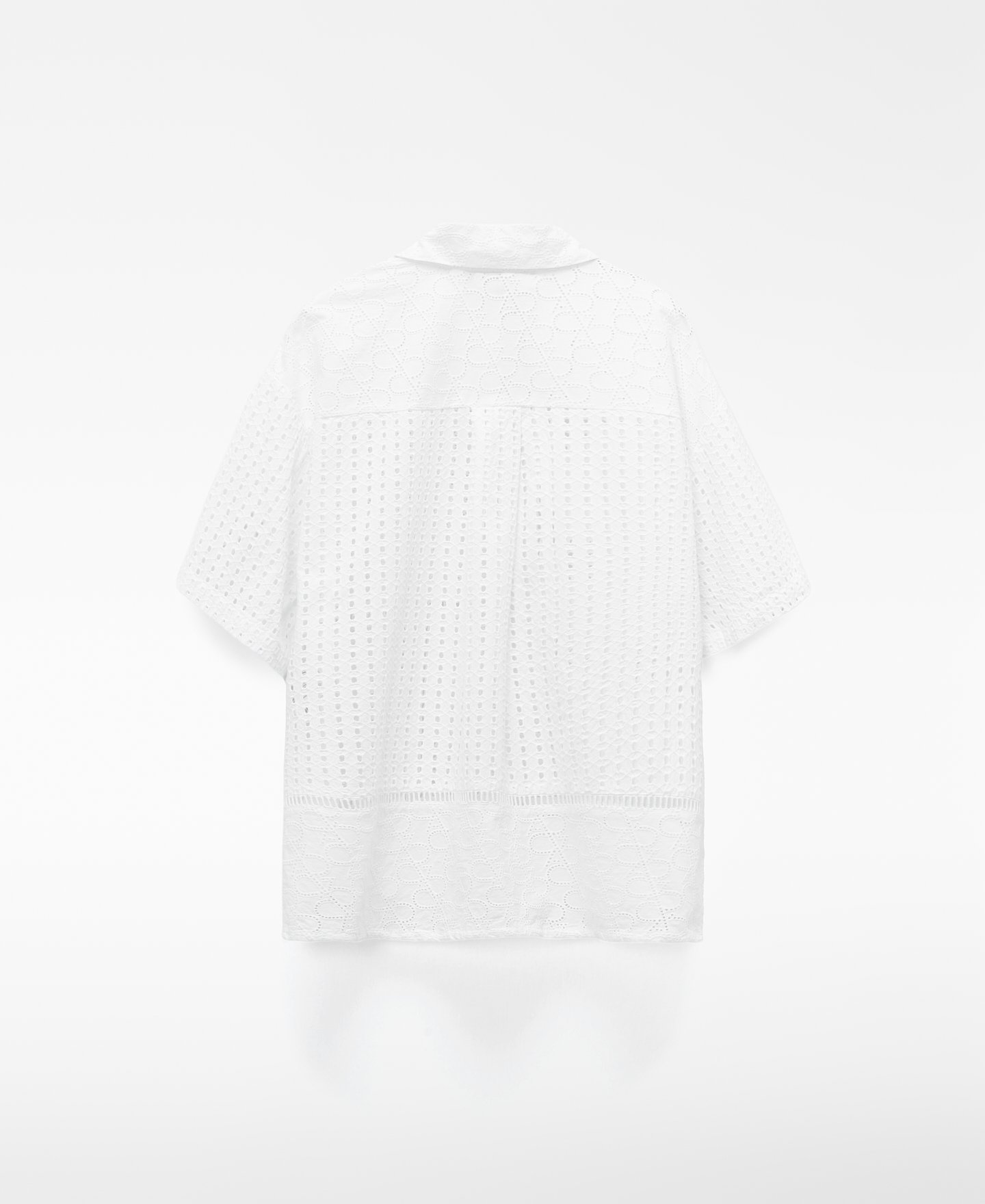 Camisa recta bordado ingl&eacute;s popel&iacute;n image number 5