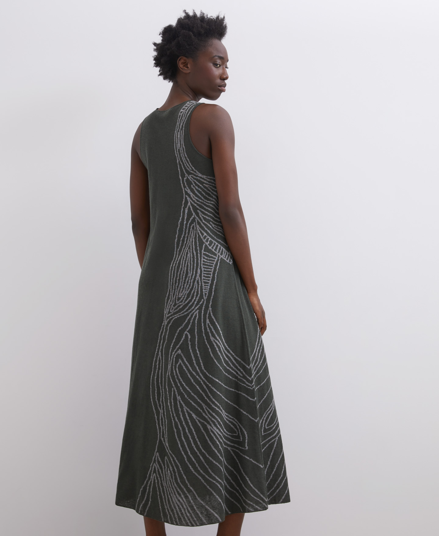 Two-tone jacquard linen dress image number 2