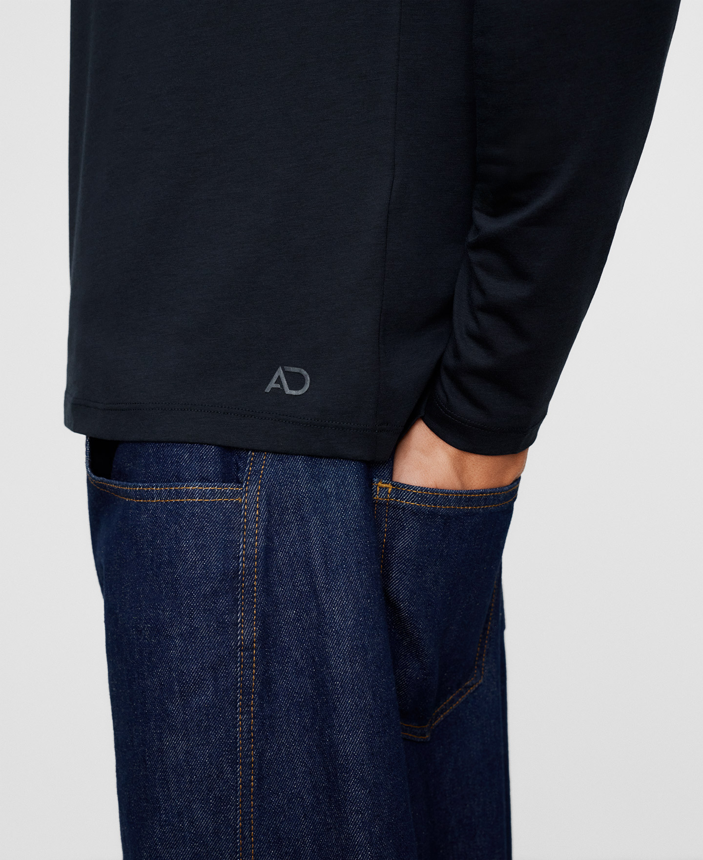 Cotton and lyocell regular fit T-shirt image number 3