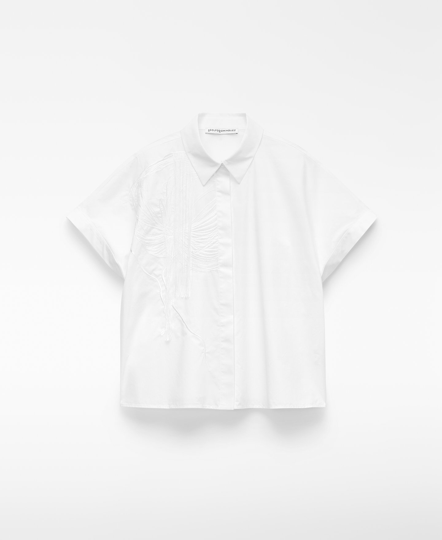 Kurzes besticktes Hemd aus Baumwolle image number 4