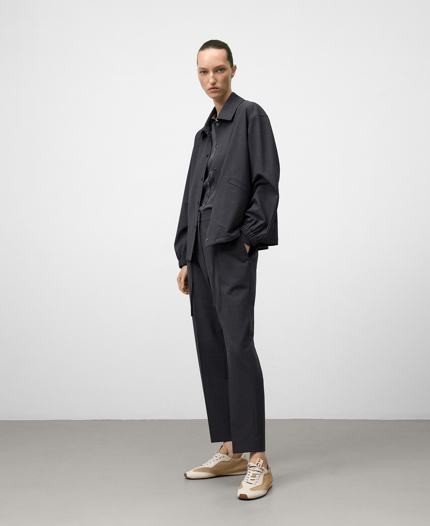 Straight ankle-length trousers woman image number 1