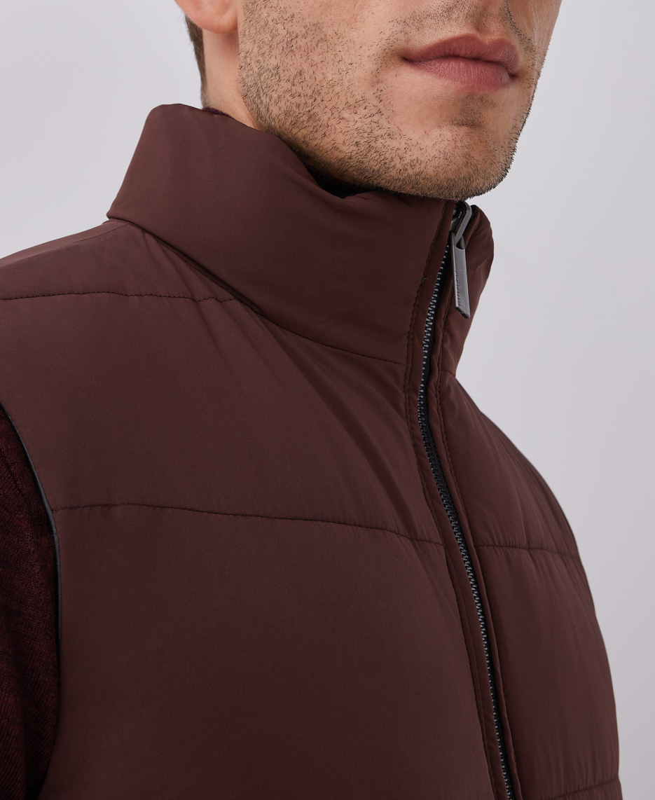 Reversible gummed puffer waistcoat image number 3