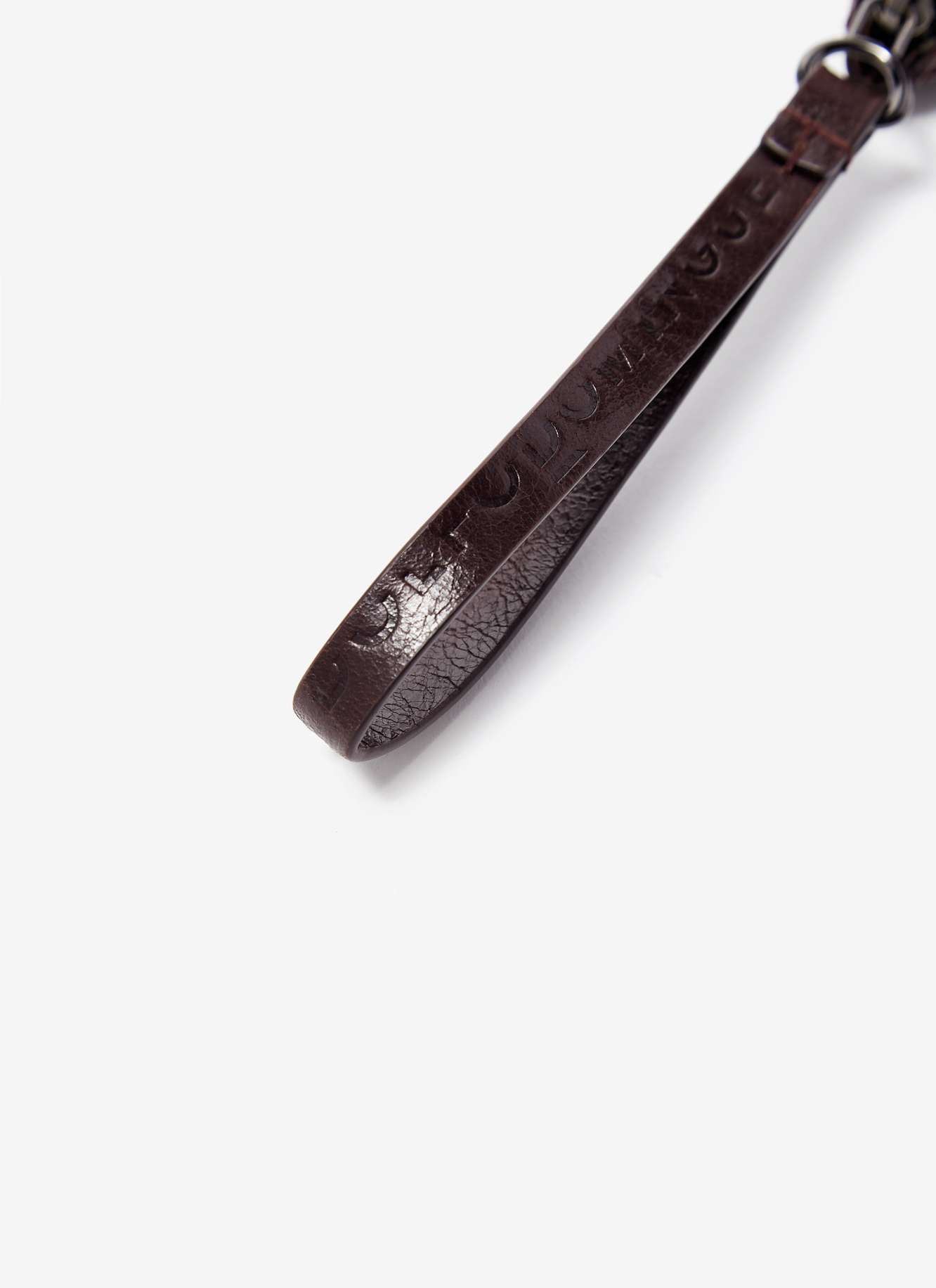 Monedero triangular en piel brillo image number 3