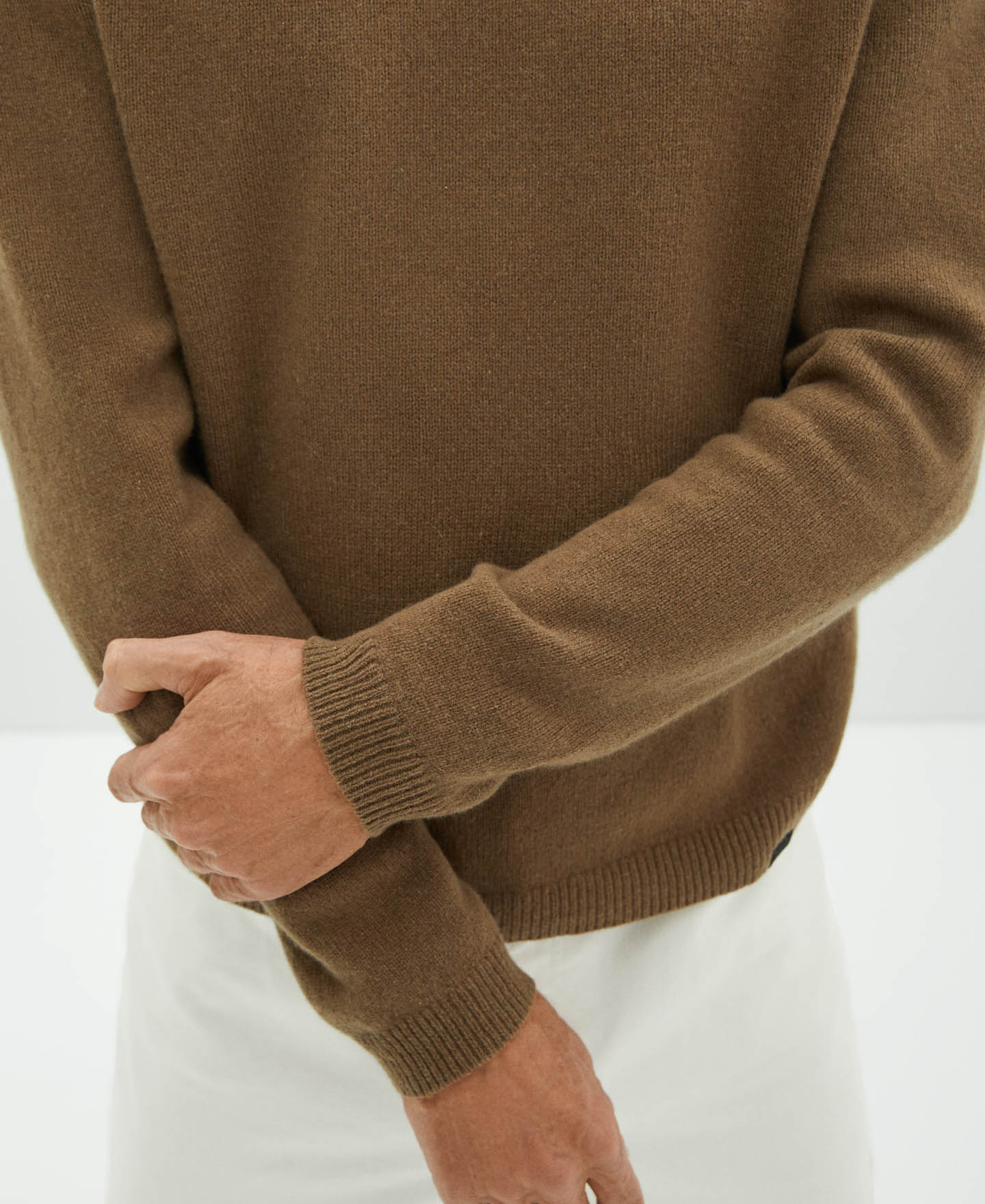 Merino wool crew neck sweater image number 3